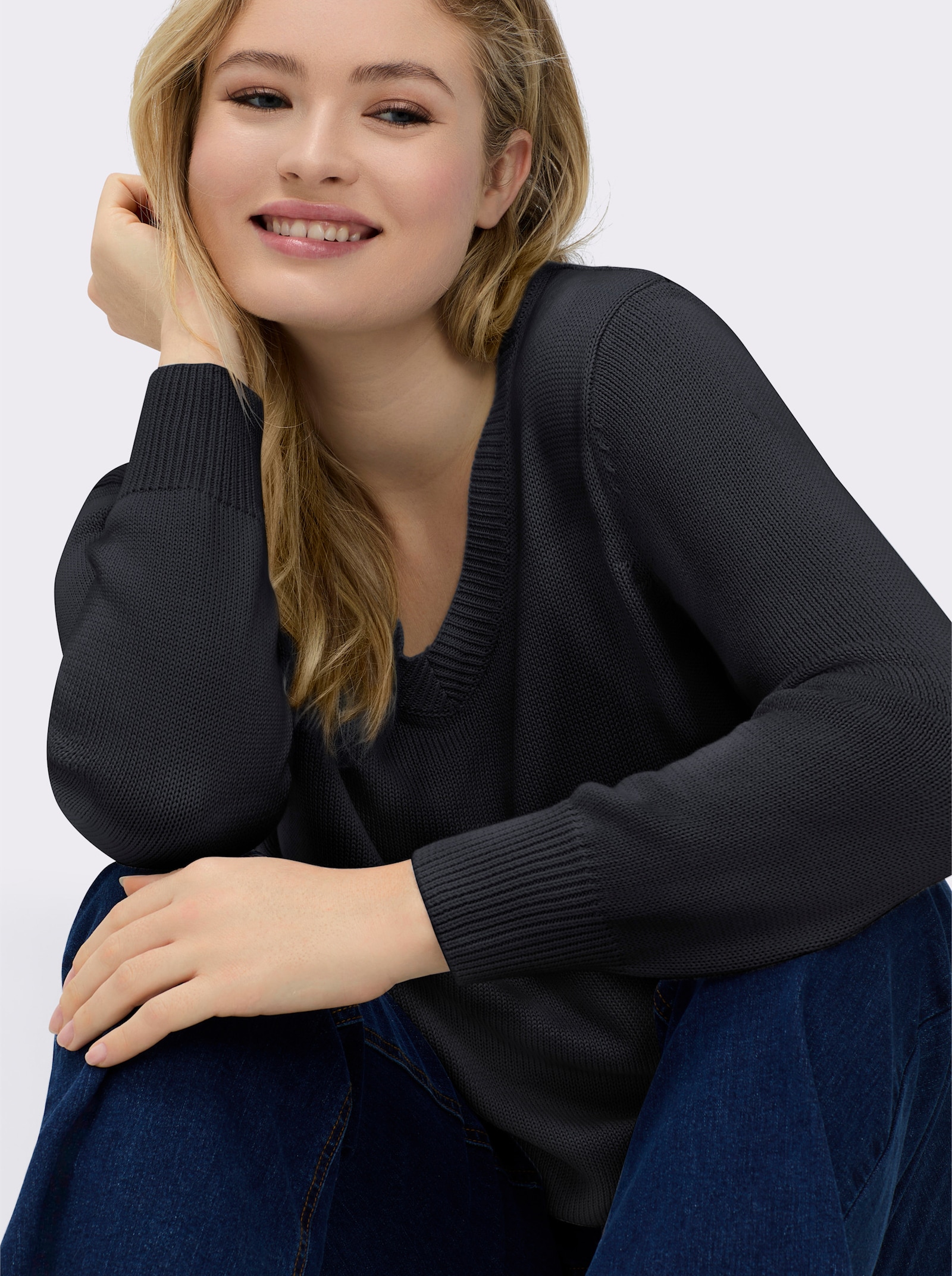 V-Ausschnitt-Pullover mit Baumwolle - schwarz