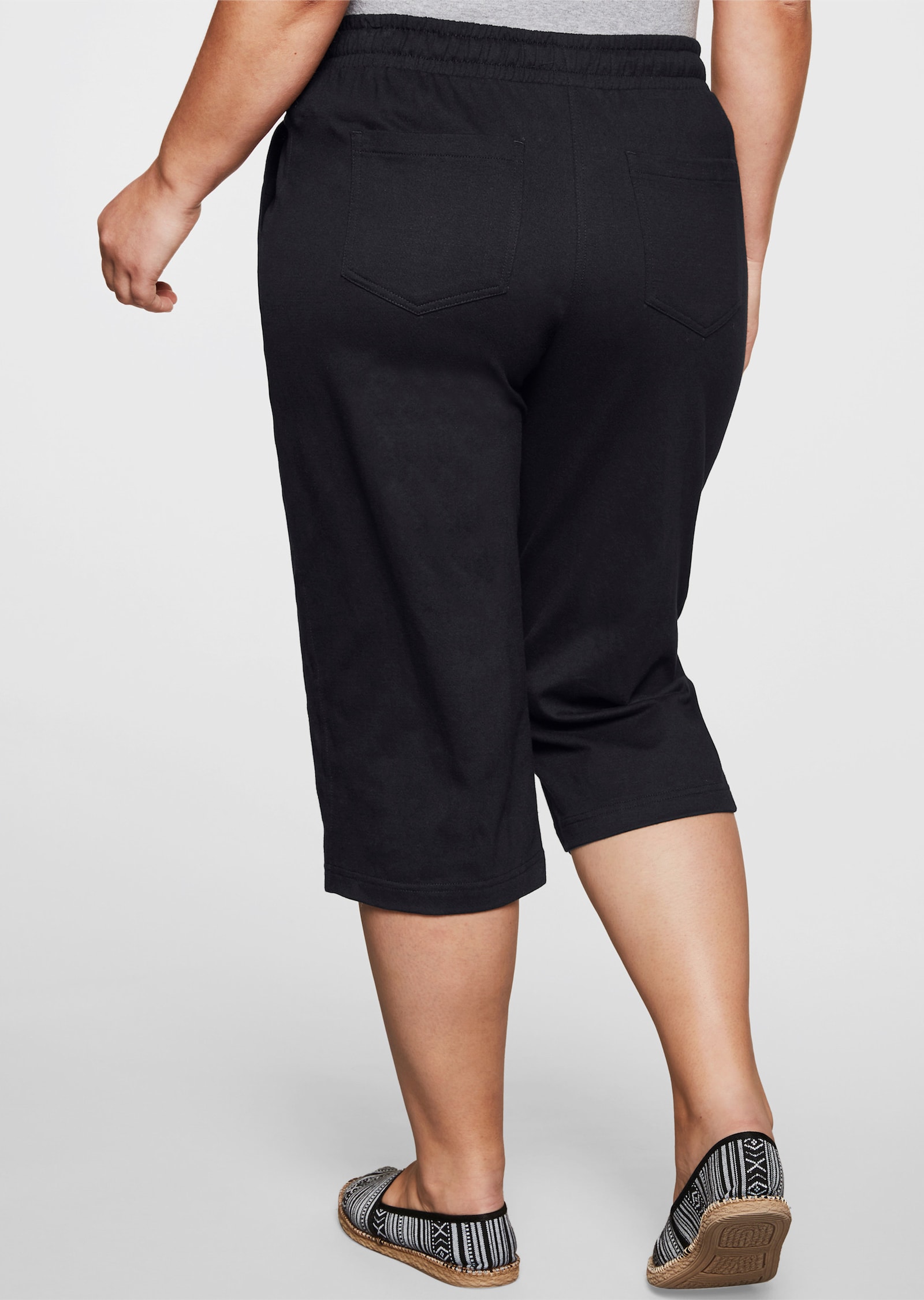 sheego 3/4-Hose mit Schlupfbund, aus Jersey - schwarz