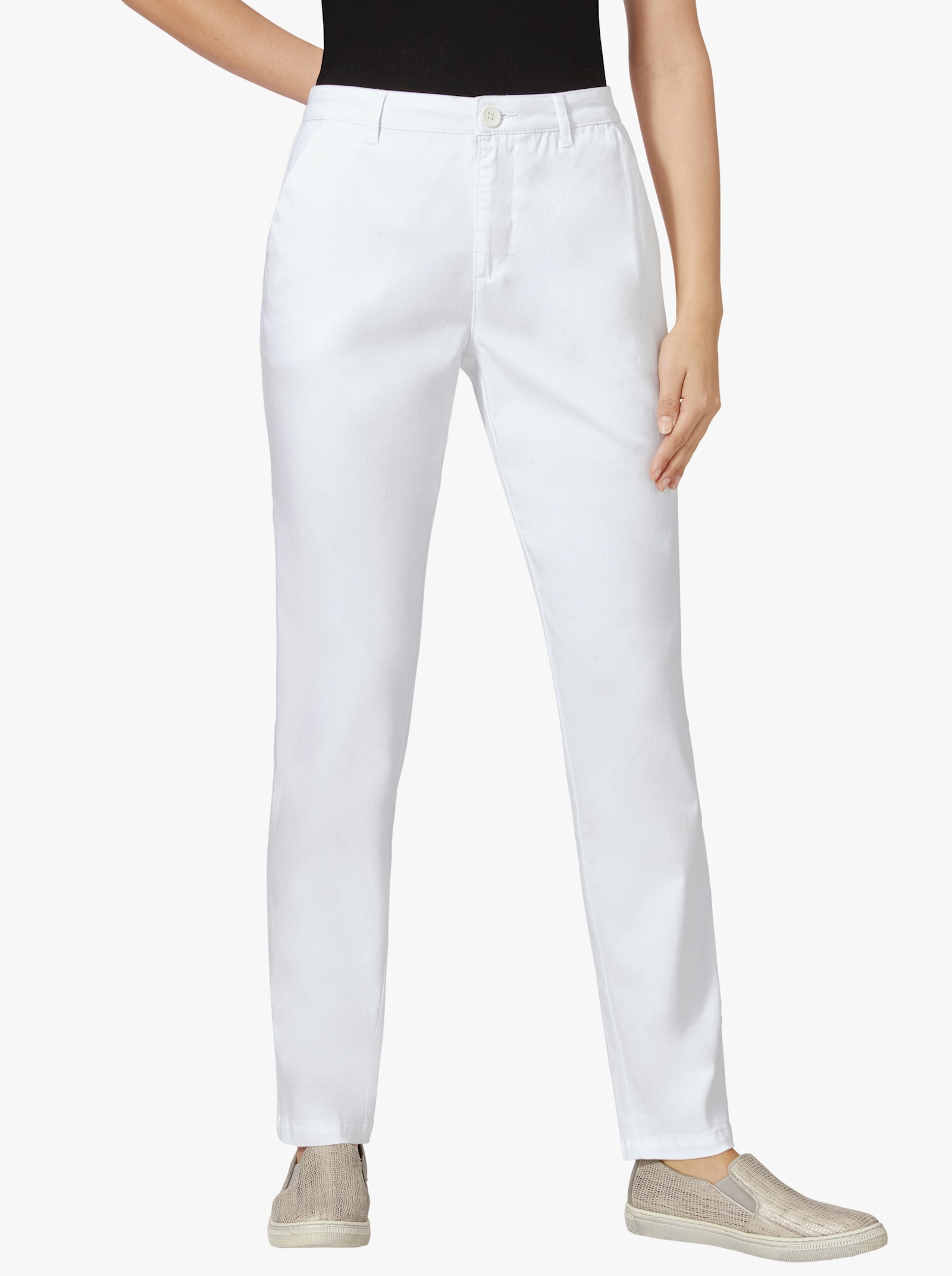  Boyfriend-Hose mit Gürtelschlaufen - weiss