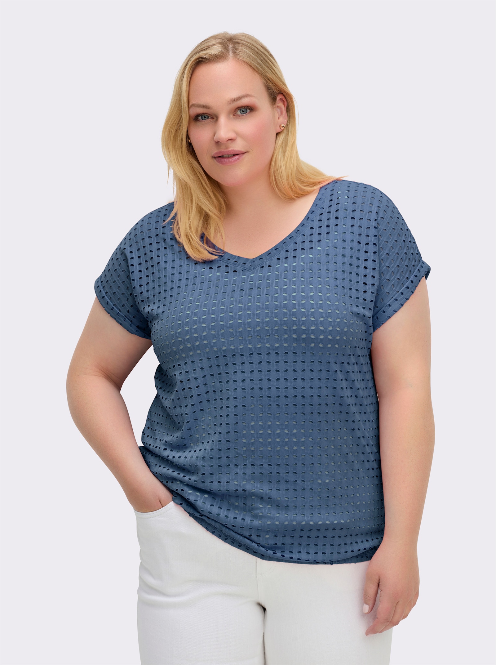 Kurzarmshirt mit Lochmuster - jeansblau
