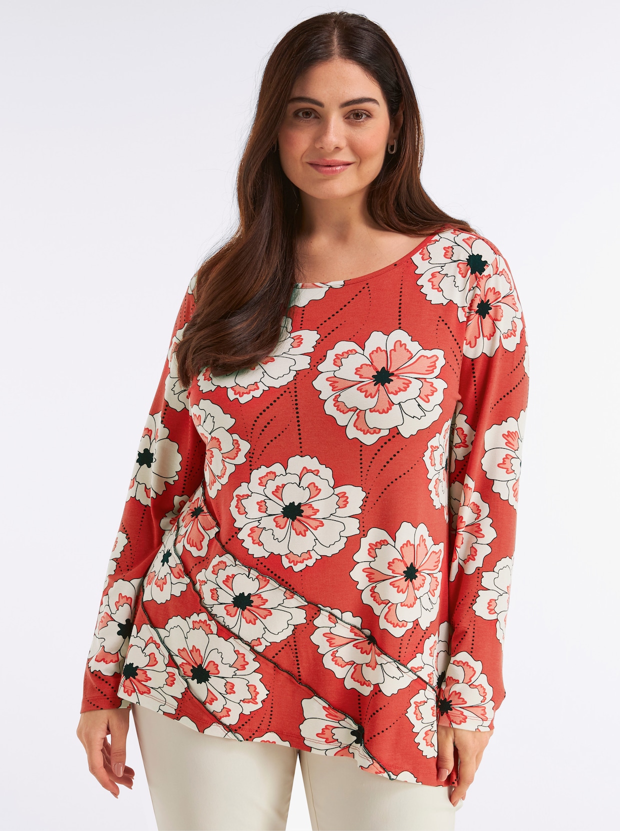 sheego T-shirt long avec ourlet asymétrique - fraise-corail imprimé