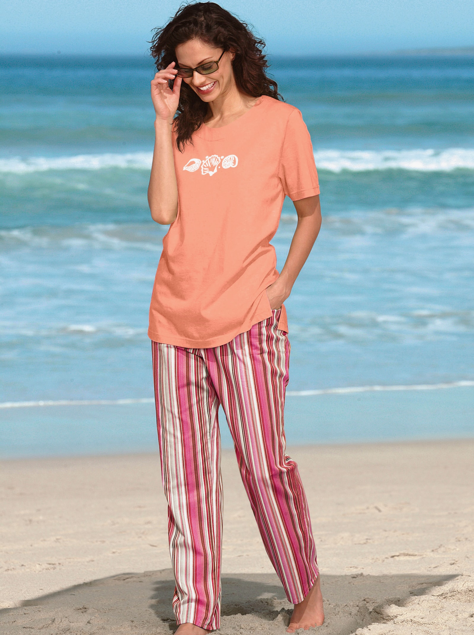 Kurzarmshirt mit Muschel-Druck - apricot