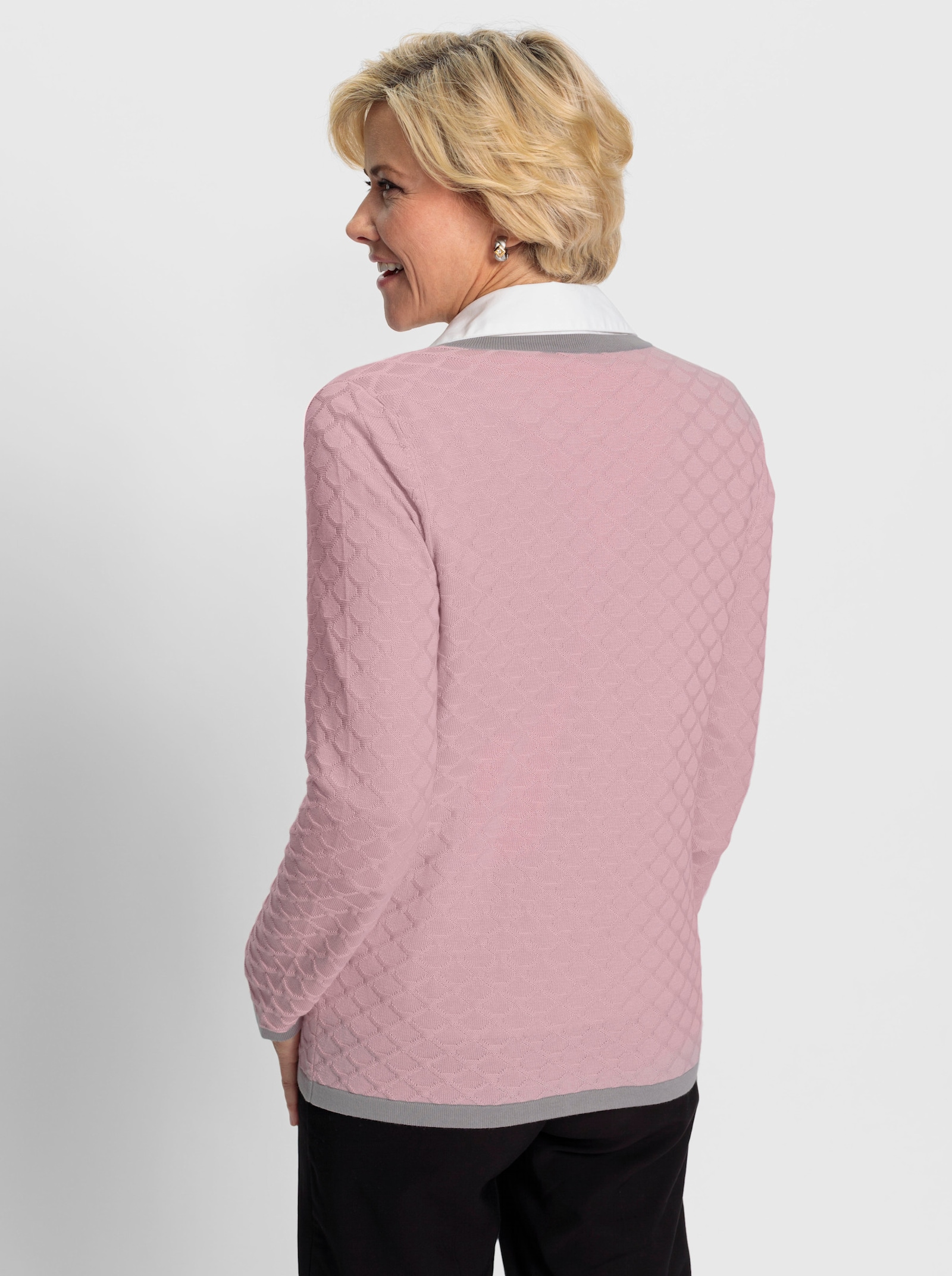 Jack van fijntricot met contrastkleurige biezen - roze