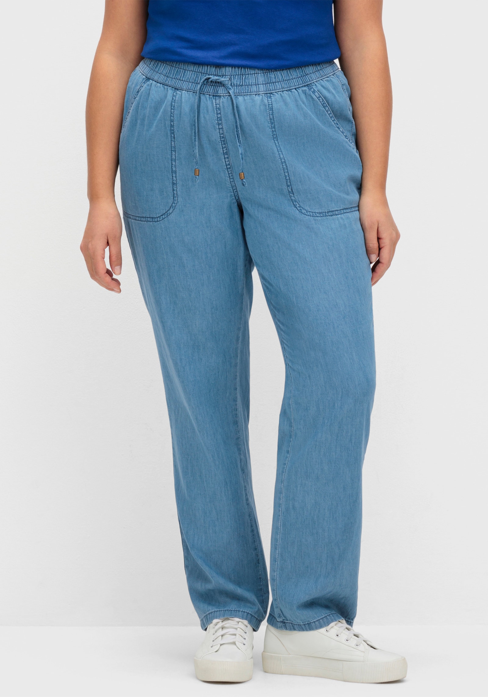 Schlupfjeans mit gesmoktem Bund - blue-bleached