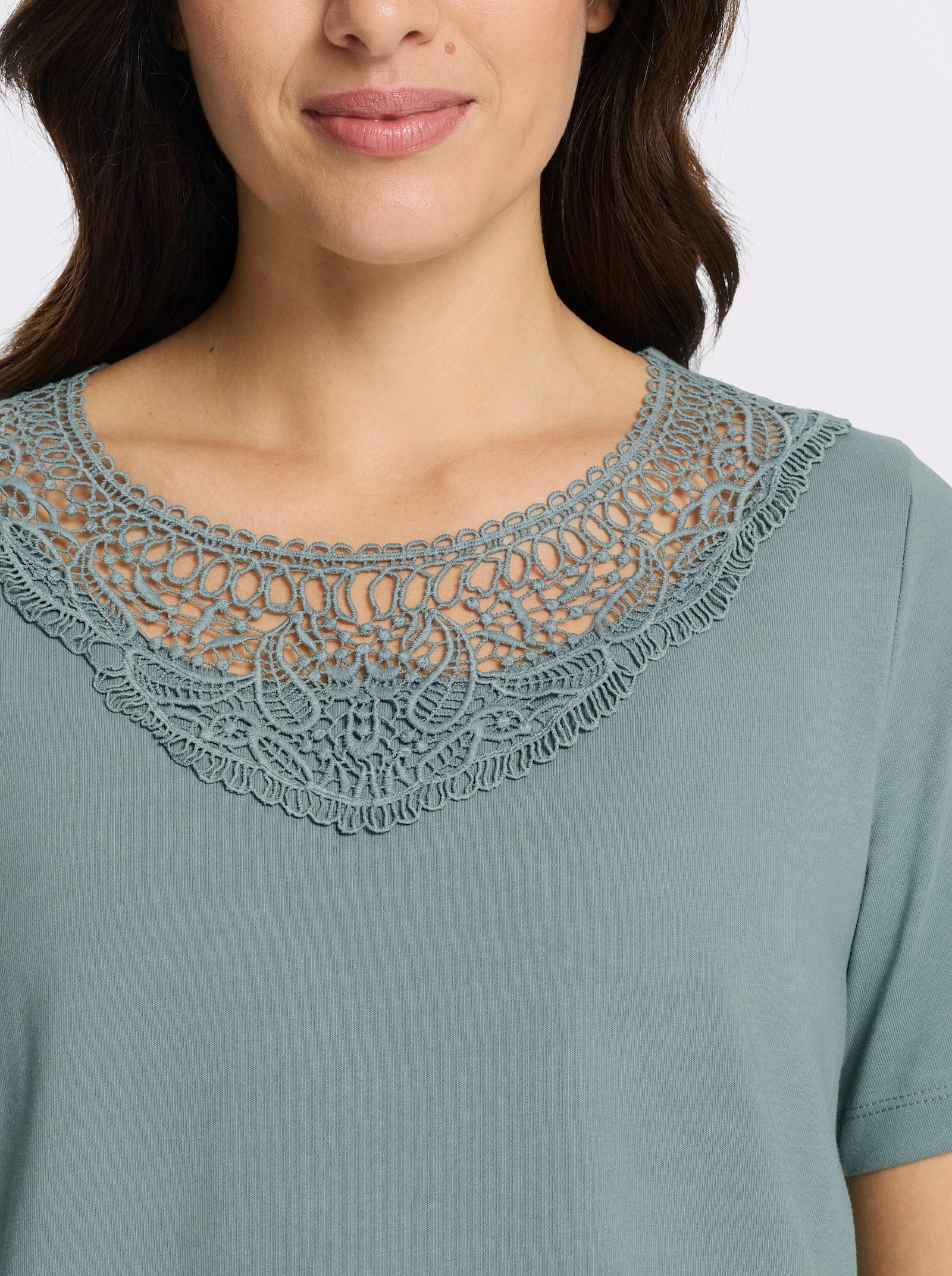 Longshirt mit Spitzeneinsatz - jade
