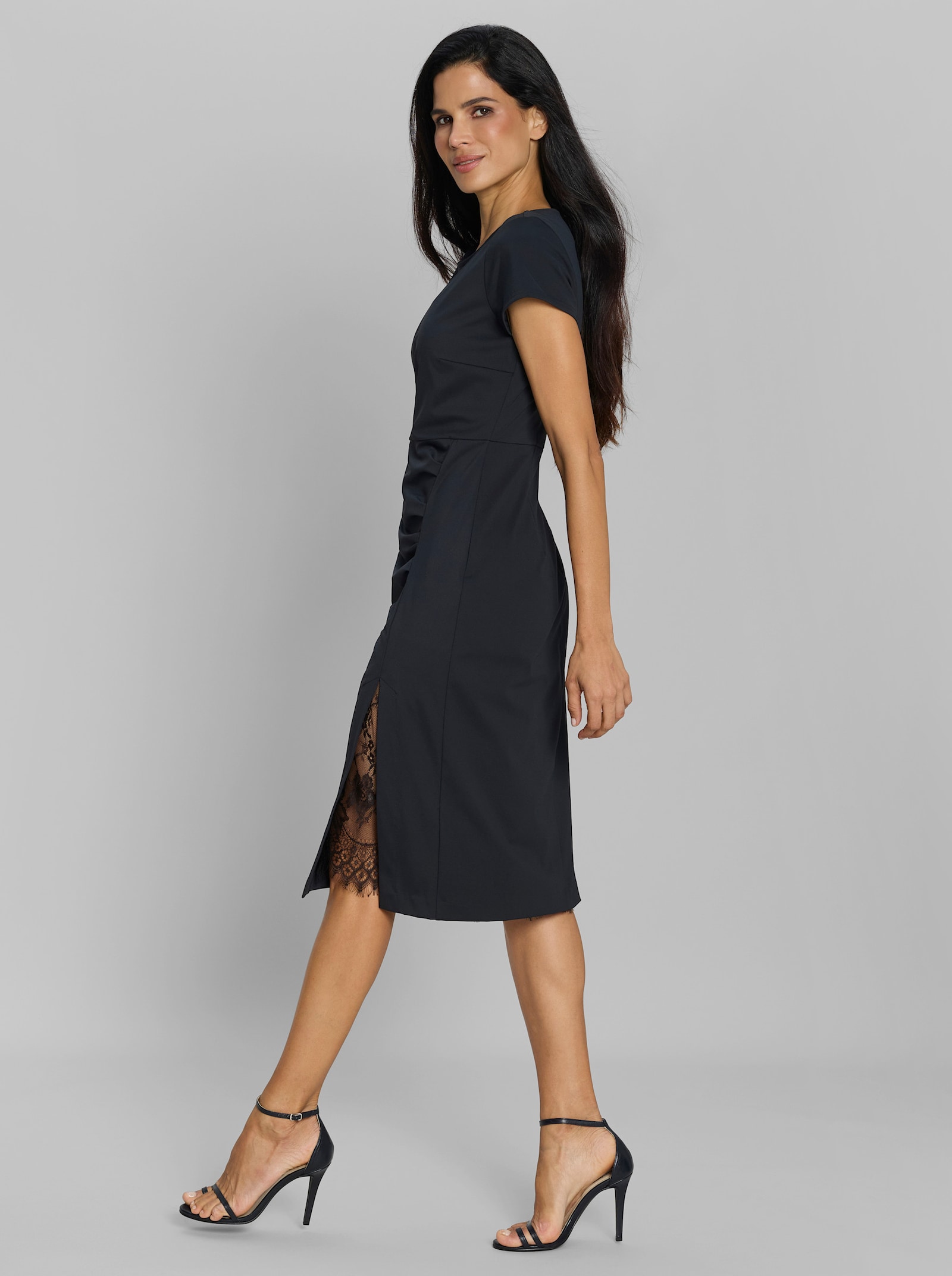 heine Jerseykleid mit Spitzenzier - schwarz