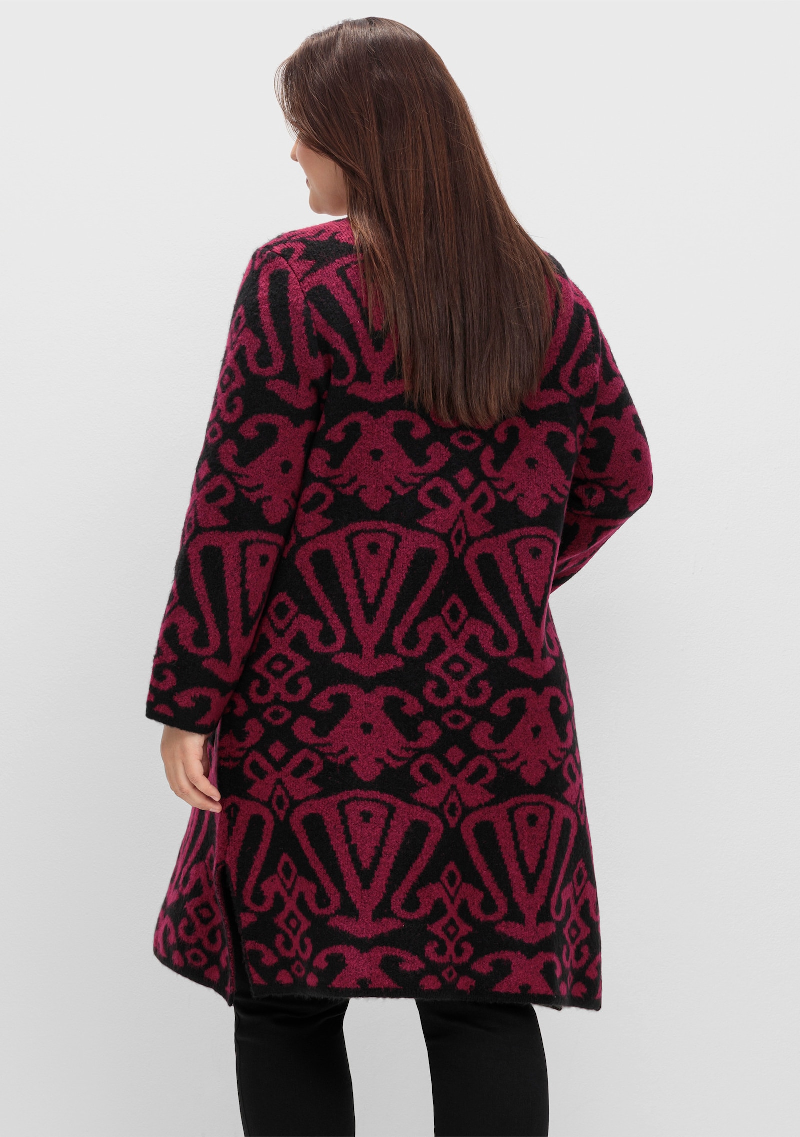 sheego by Joe Browns Veste en tricot longue avec motif jacquard - noir à motifs