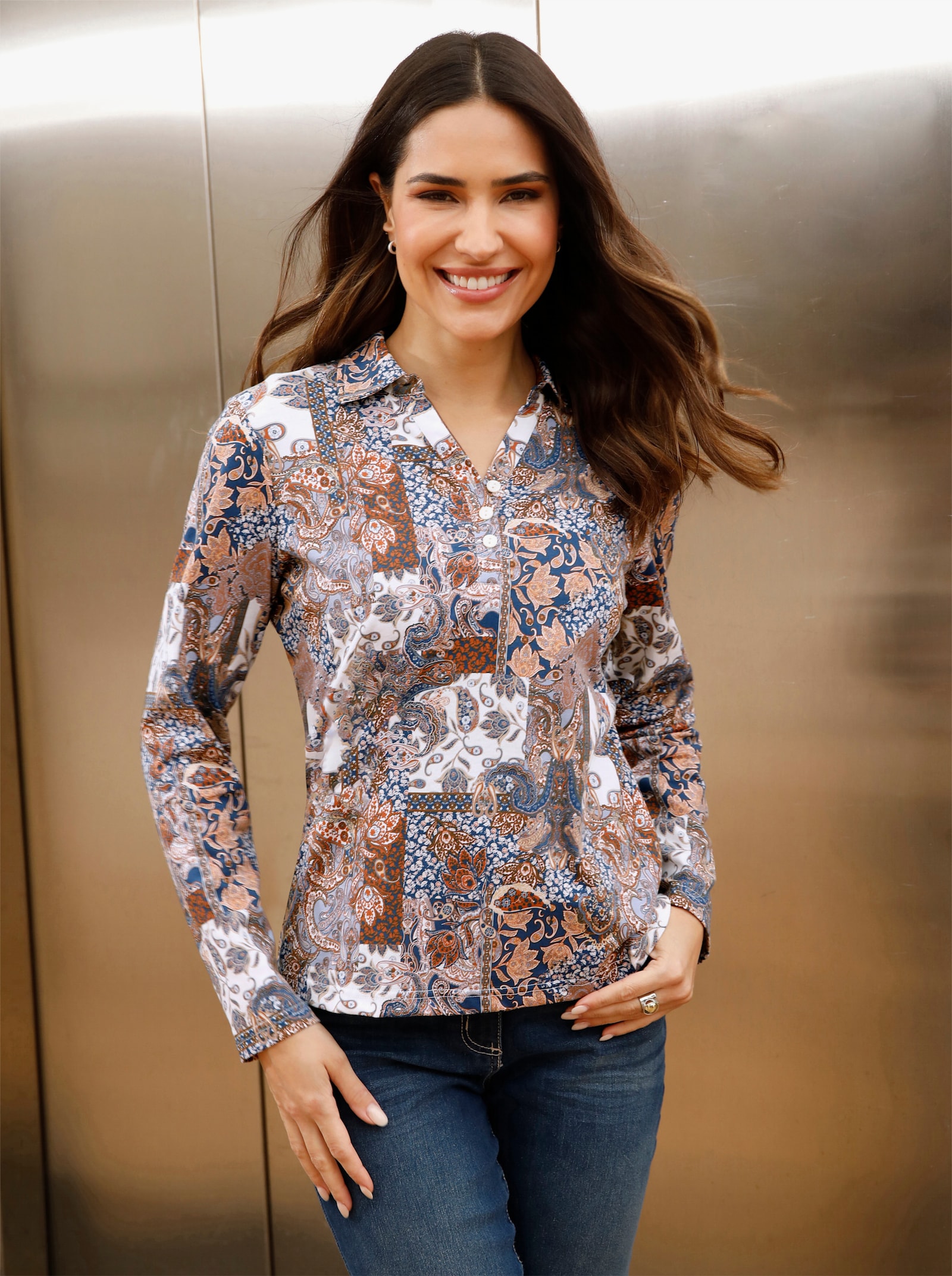 Langarm-Poloshirt mit Druckmuster - dunkelblau-cognac-bedruckt