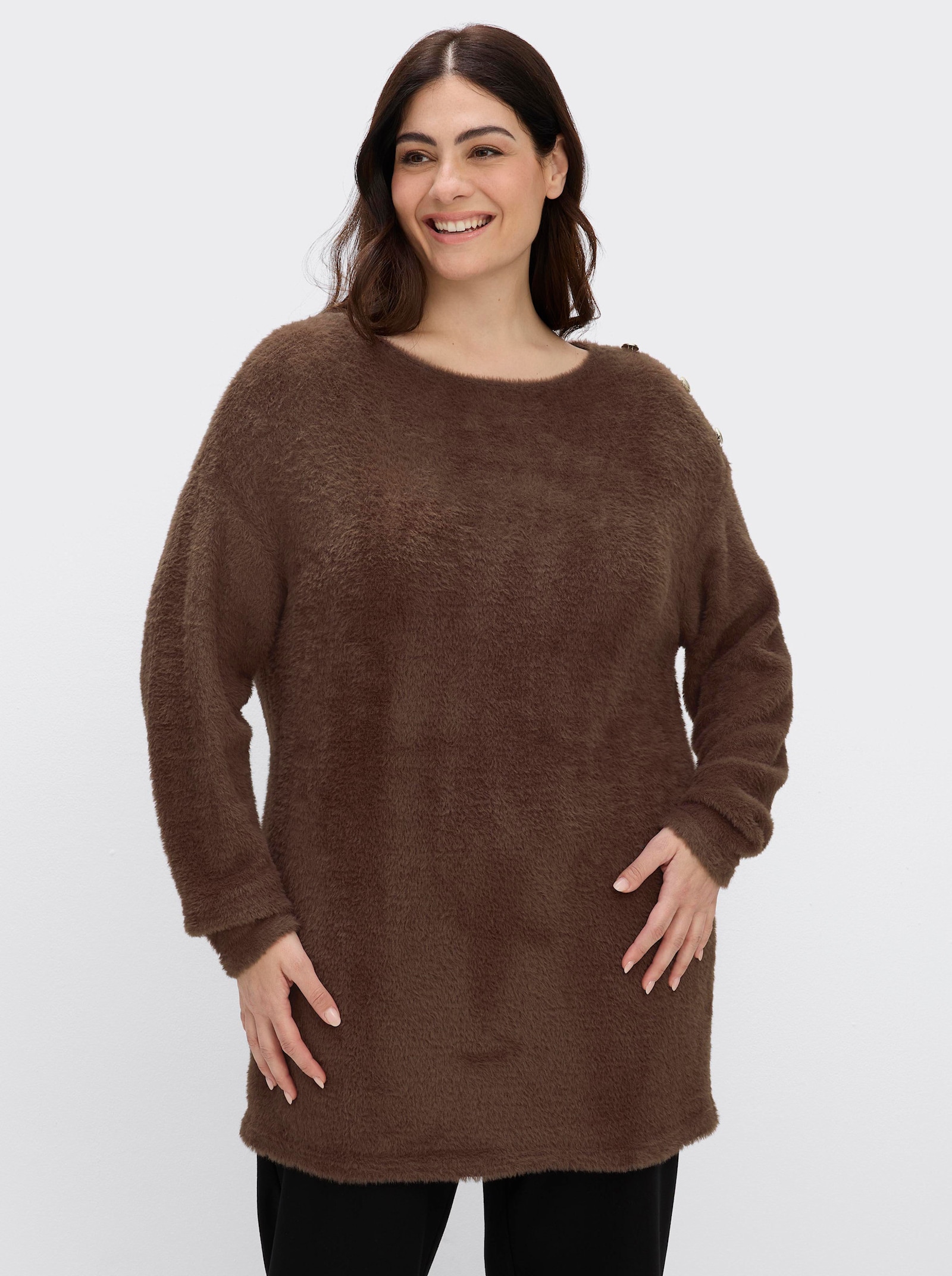 sheego Feinstrickpullover mit U-Boot-Ausschnitt - schoko