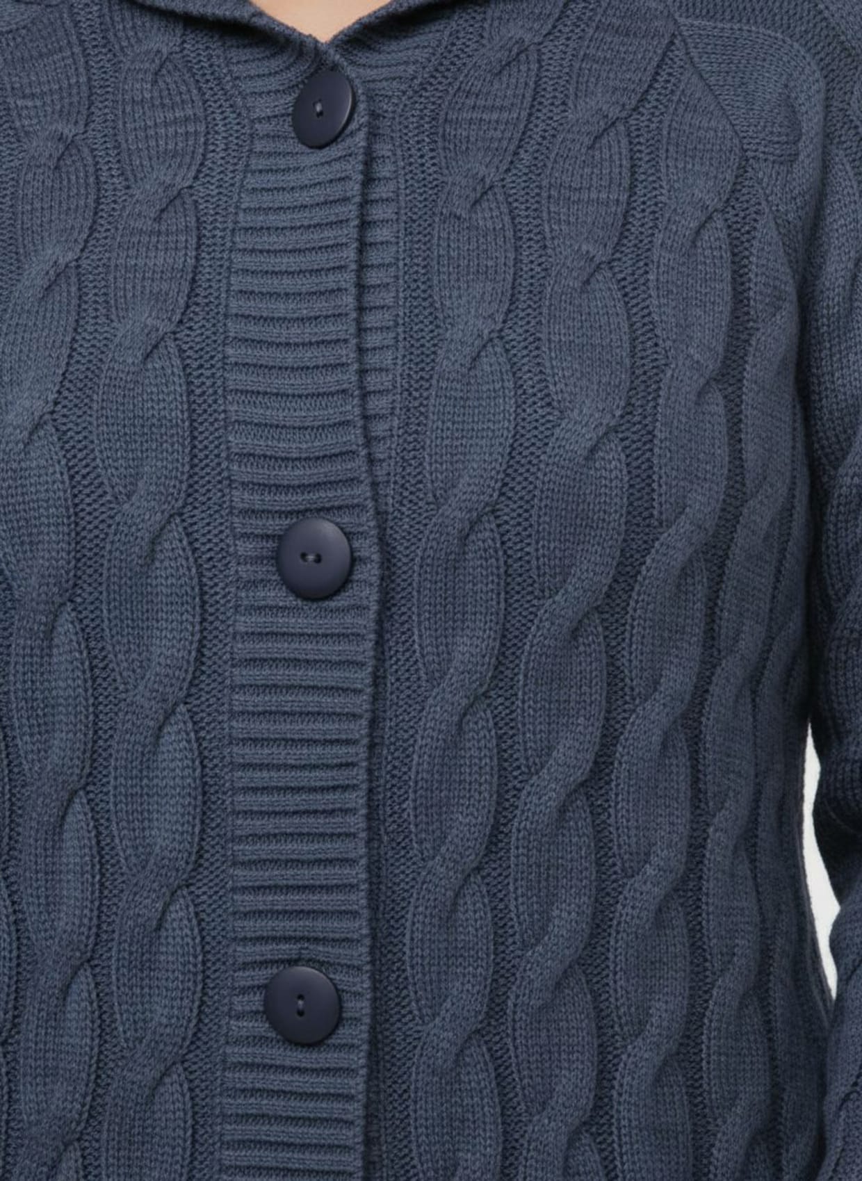 Longstrickjacke mit Zopf-Strickmuster - rauchblau