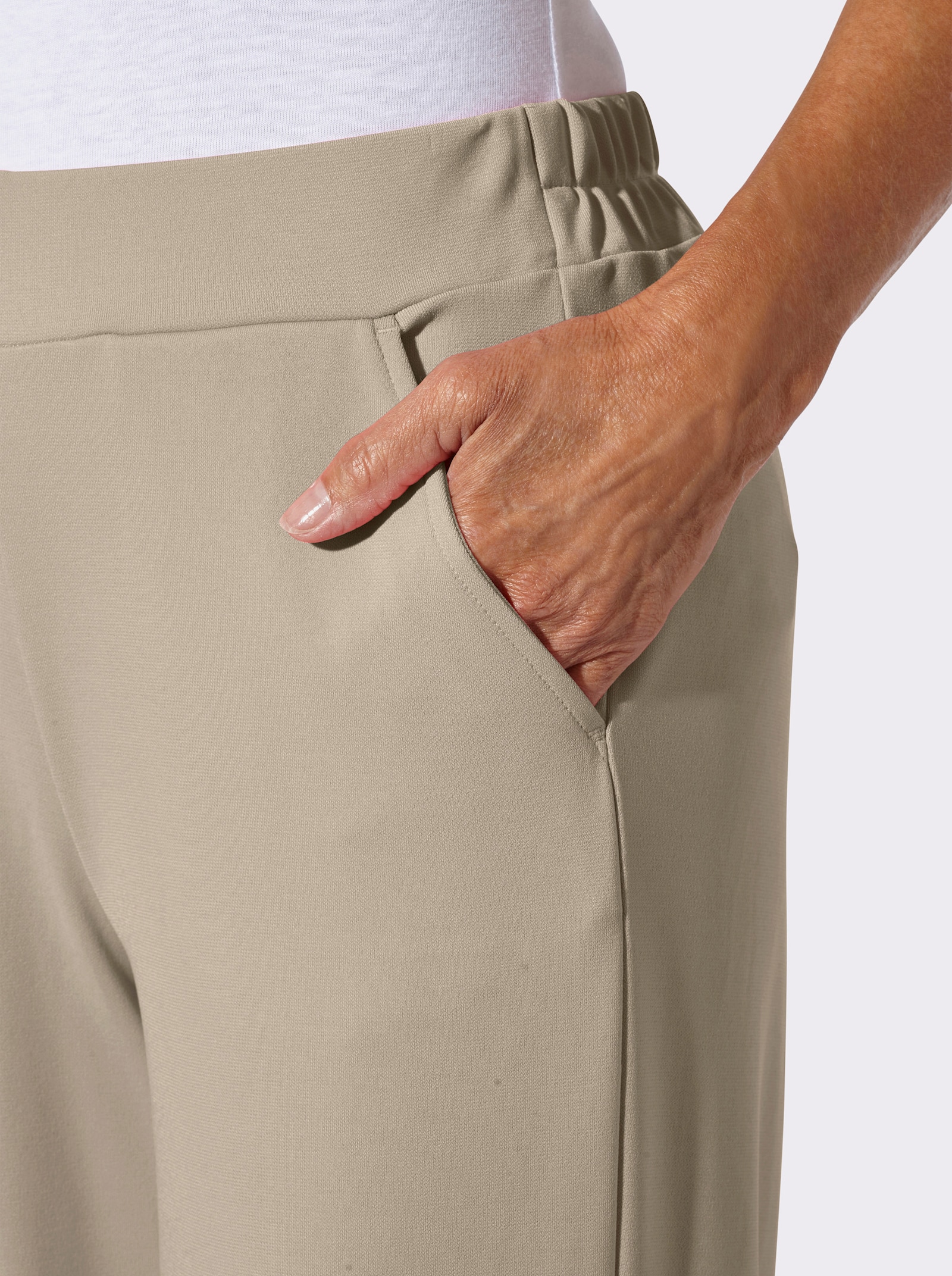 Schlupfhose mit Zierschnalle - sesam