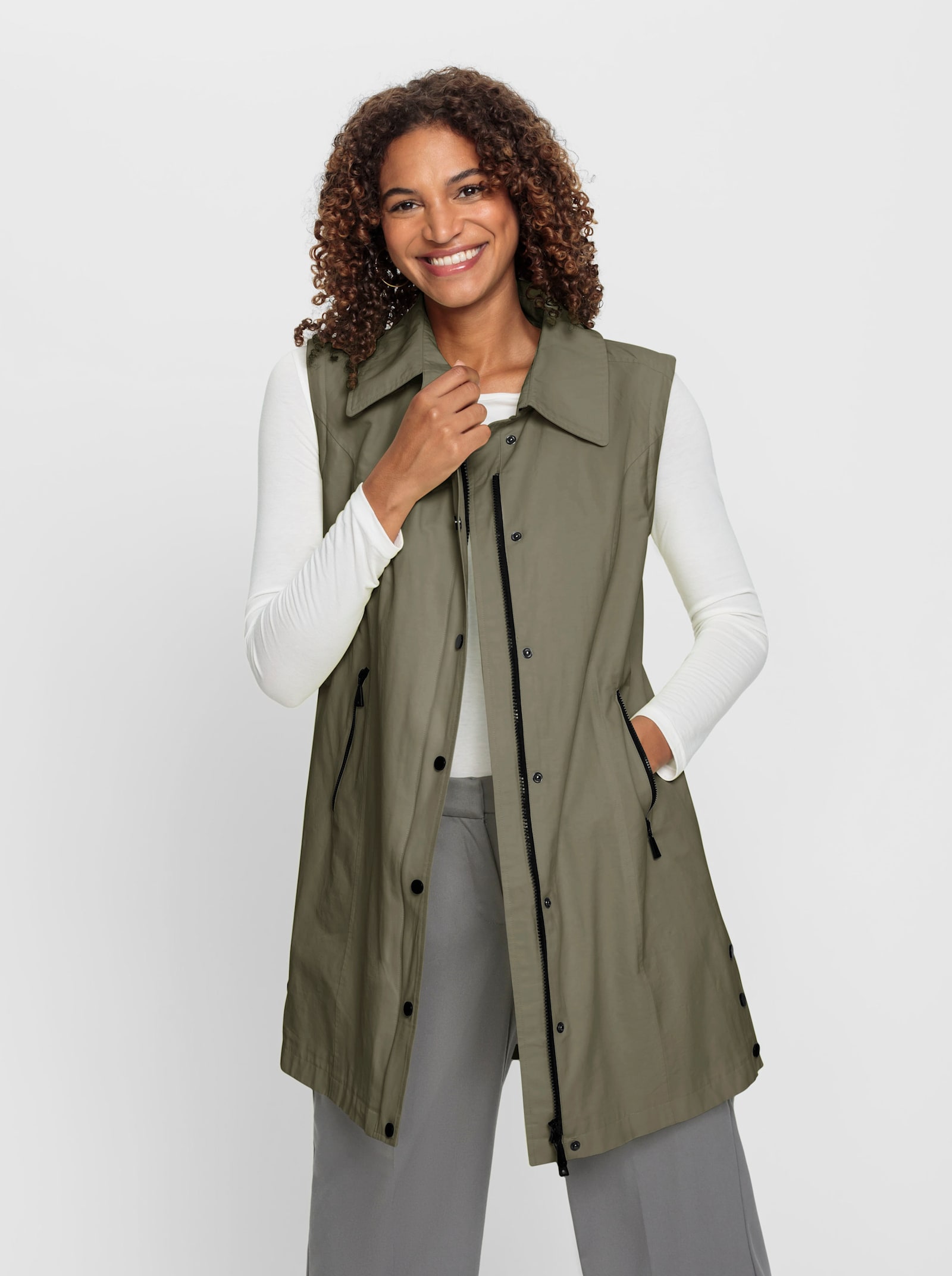2-in-1-Jacke mit abnehmbarer Kapuze - khaki