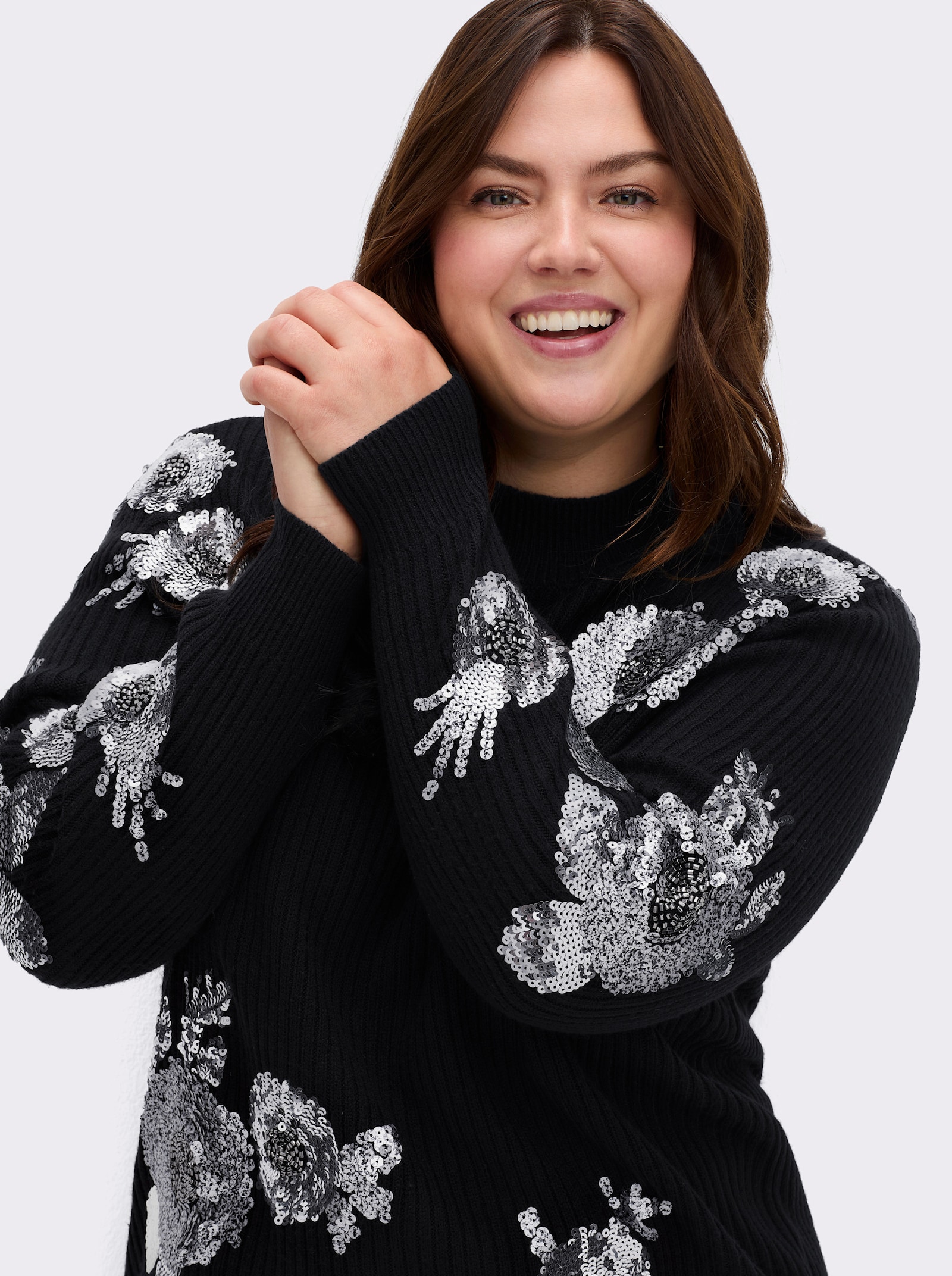 sheego by Joe Browns Pullover mit Stehkragen und Paillettenstickerei - schwarz-silberfarben-gemustert