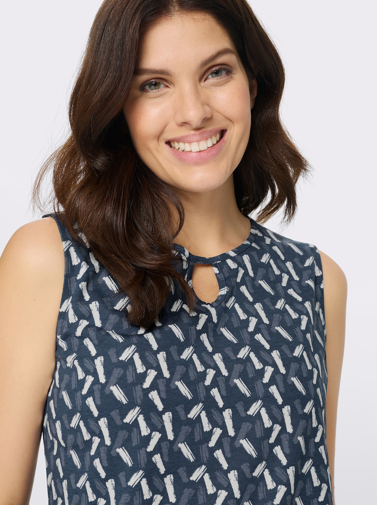 Shirttop mit elastischem Saum - dunkelblau-ecru-bedruckt