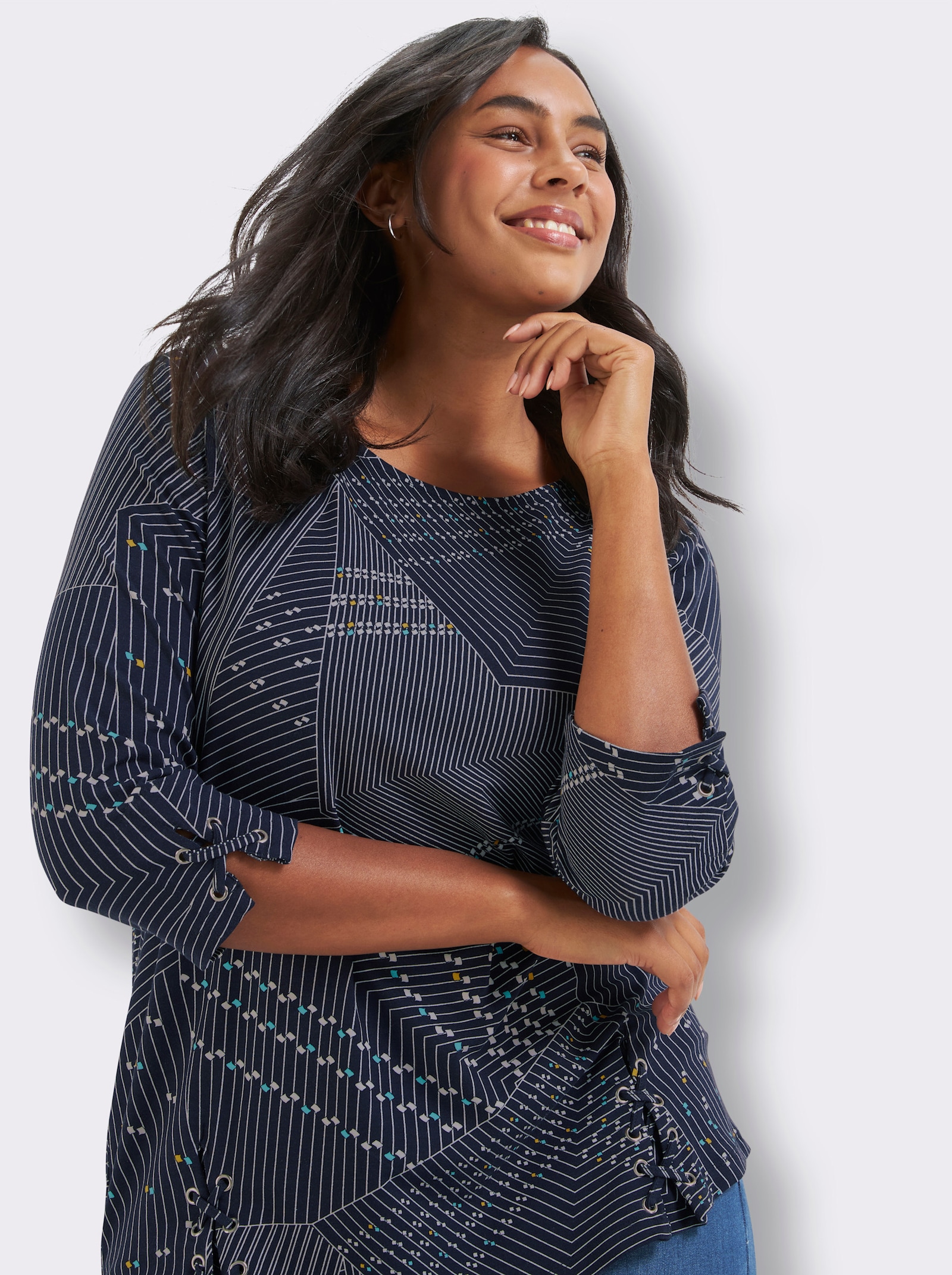 Print-Shirt mit Seitenschlitzen - marine-weiß-bedruckt