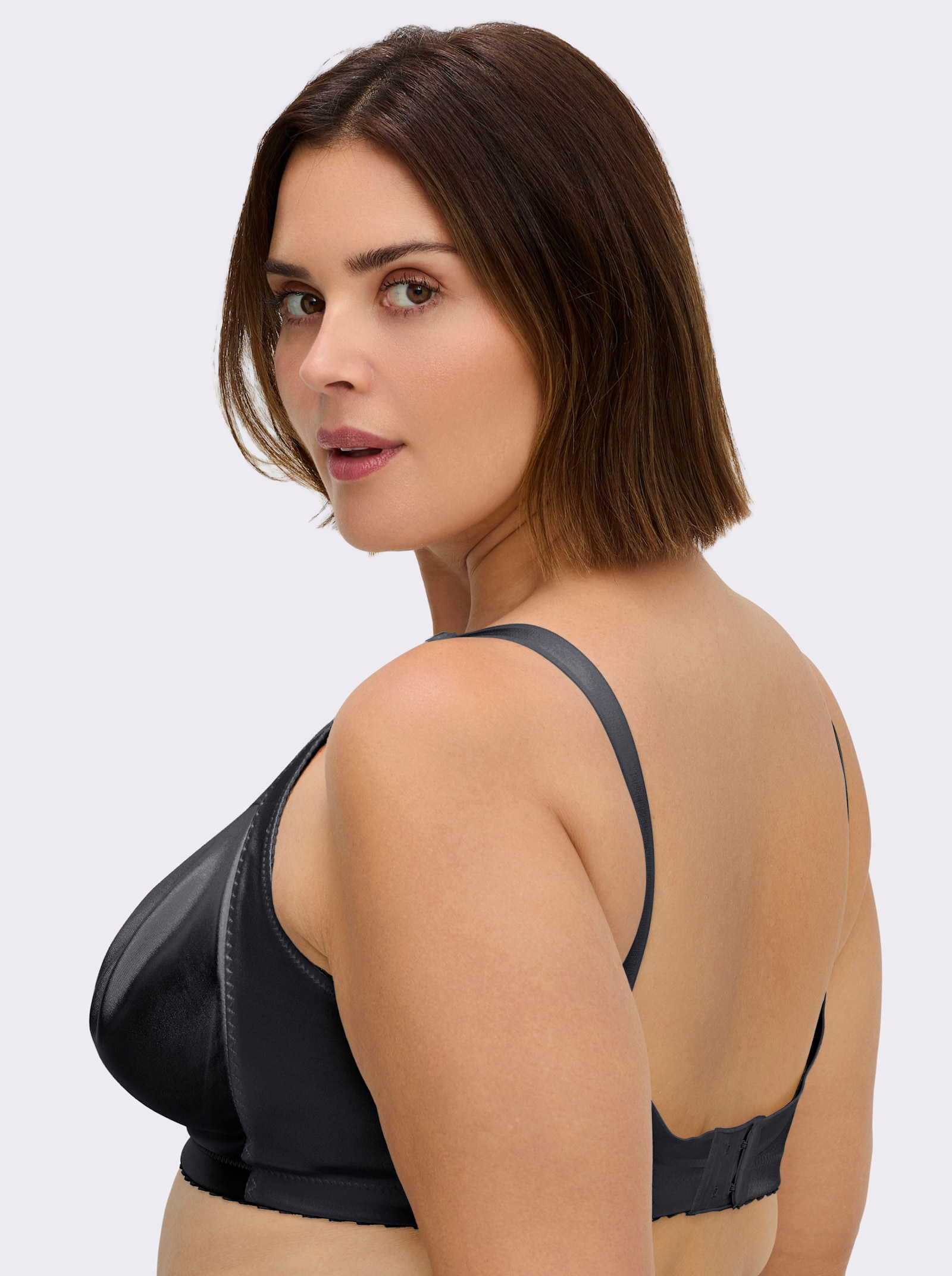 Naturana Minimizer-BH ohne Bügel mit vorgeformten Cups - schwarz