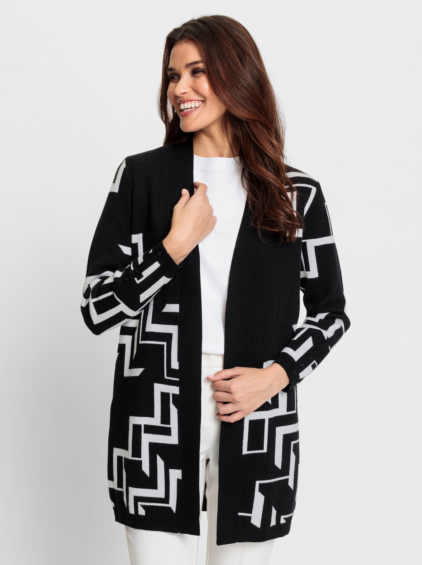 Longstrickjacke mit grafischem Jacquard-Muster - schwarz-weiss-gemustert