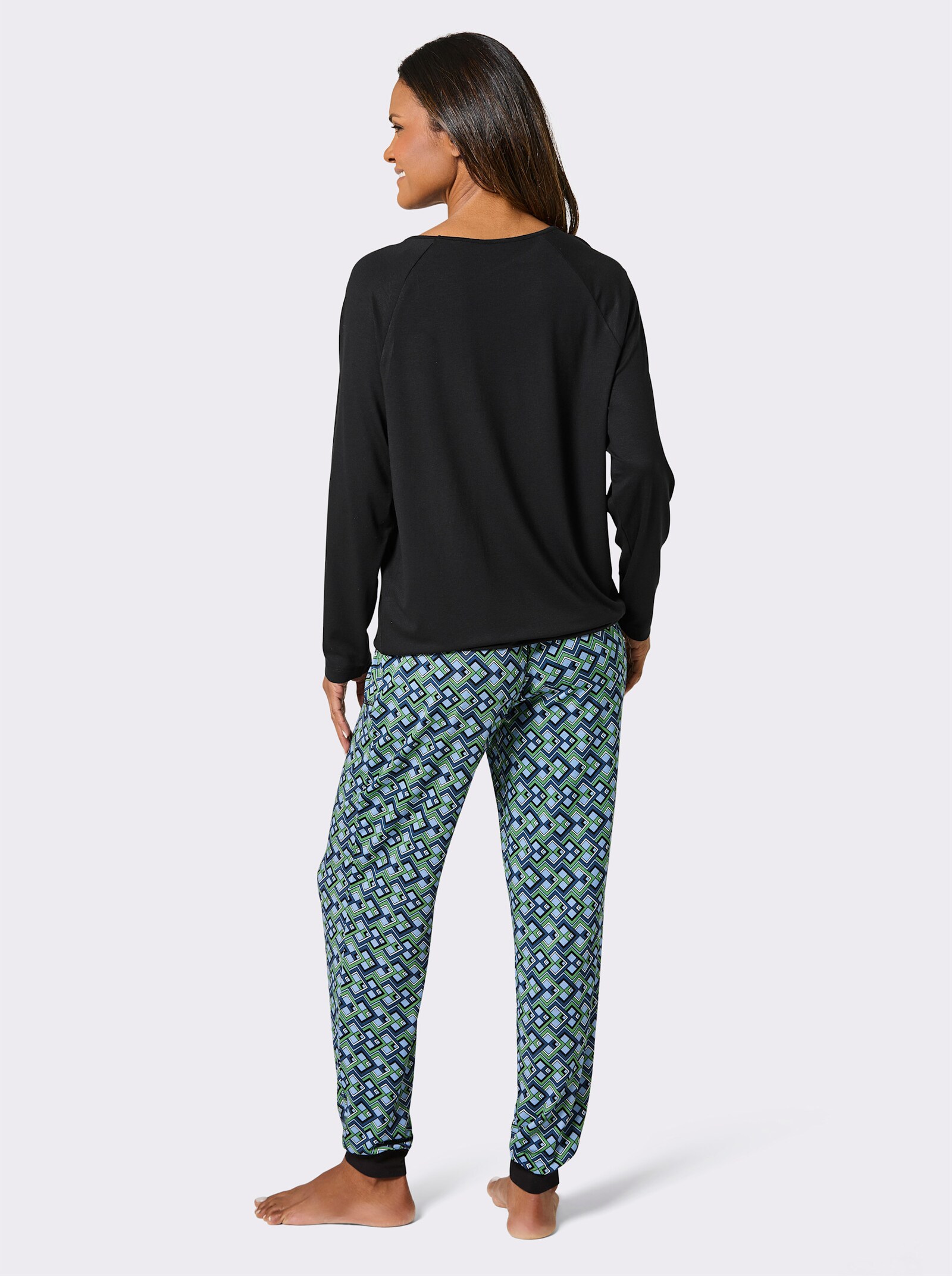 wäschepur Schlafanzug in Viskose-Qualität - schwarz-apfel-bedruckt