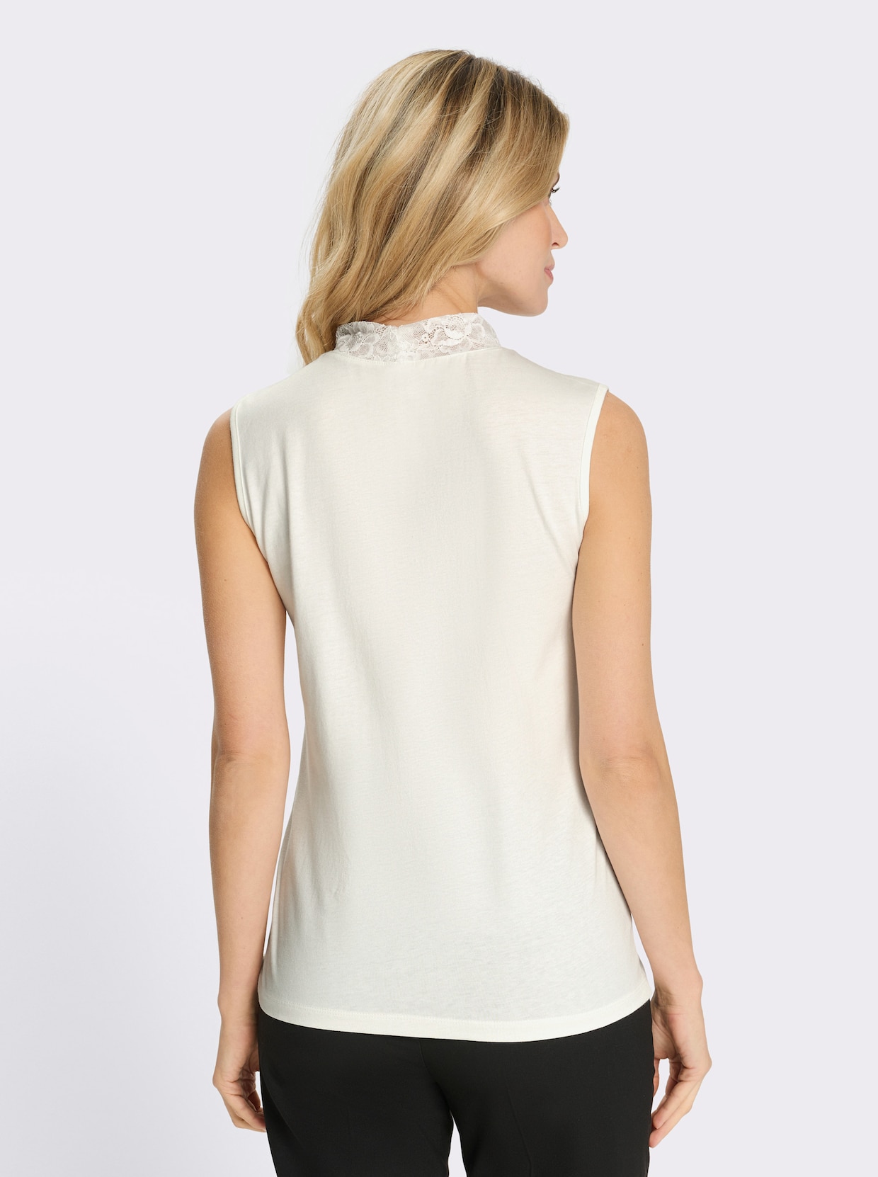 Shirttop mit Spitzeneinsatz am Dekolleté - ecru