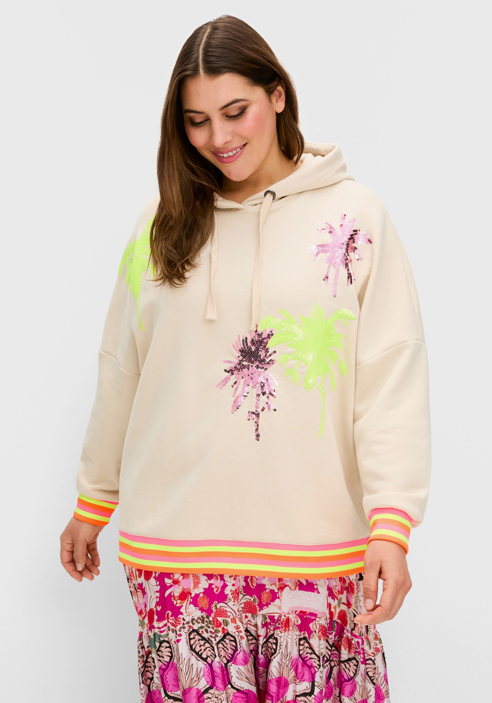 sheego loves miss goodlife Kapuzensweatshirt mit Palmenprints und Ringelbündchen - pink-gemustert