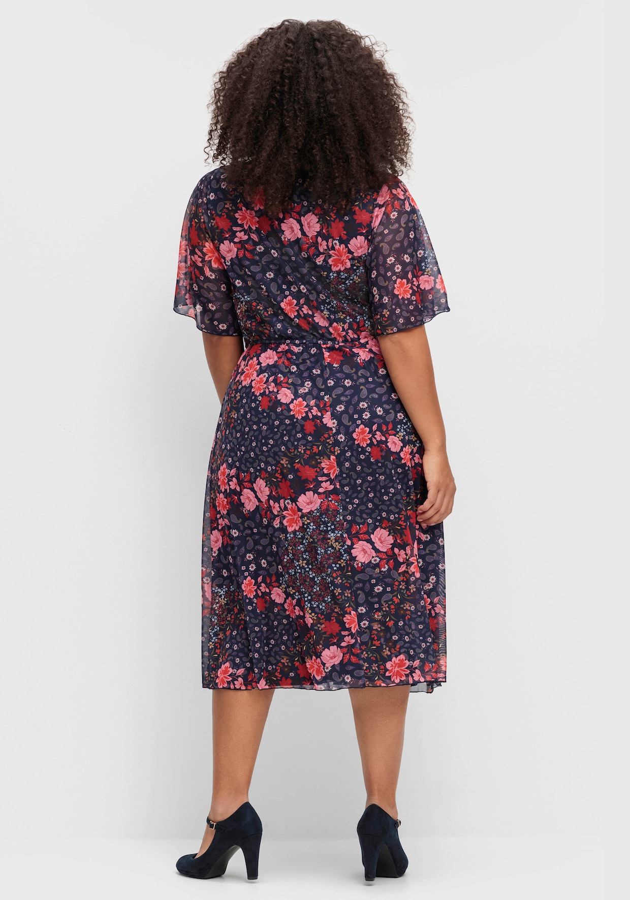 sheego by Joe Browns Jurk van mesh - blauw gedessineerd