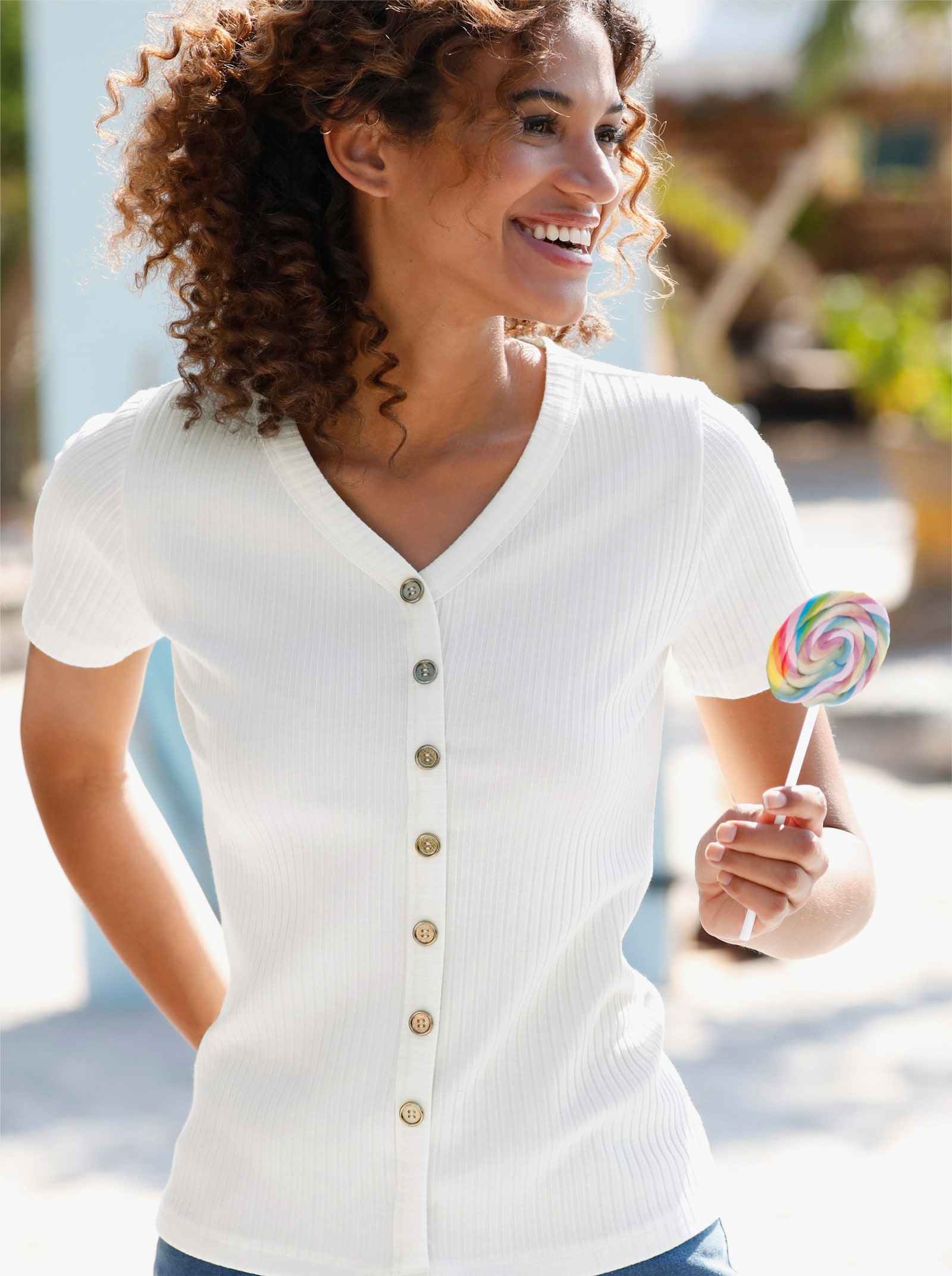 Kurzarmshirt in elastischer Ripp-Qualität - ecru