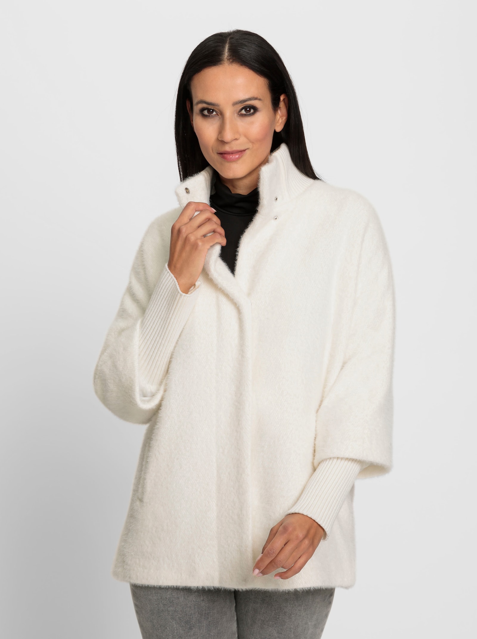 heine Jacke aus haarigem Effektgarn - ecru