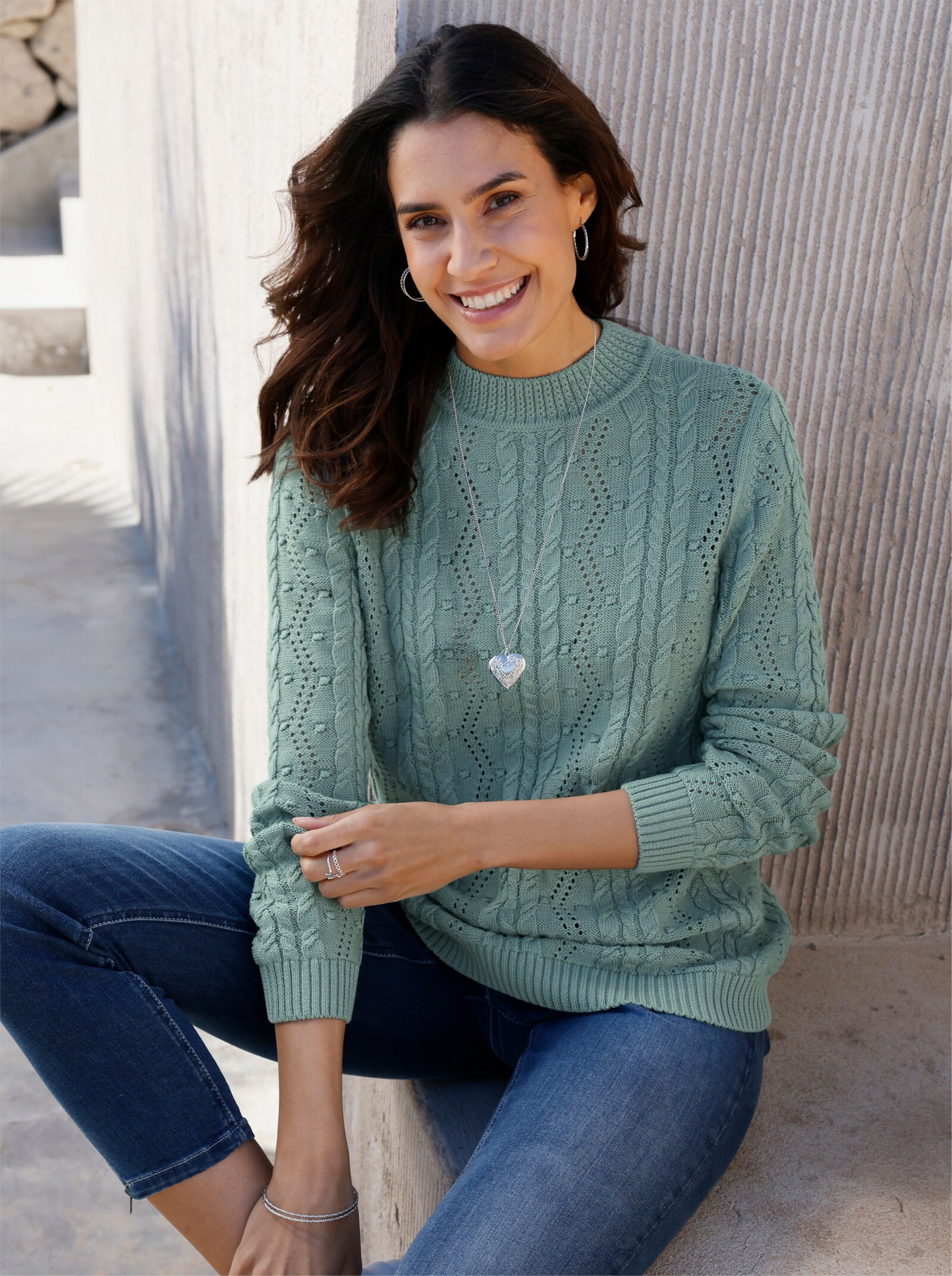 Stehkragenpullover mit Zopfmuster - jade