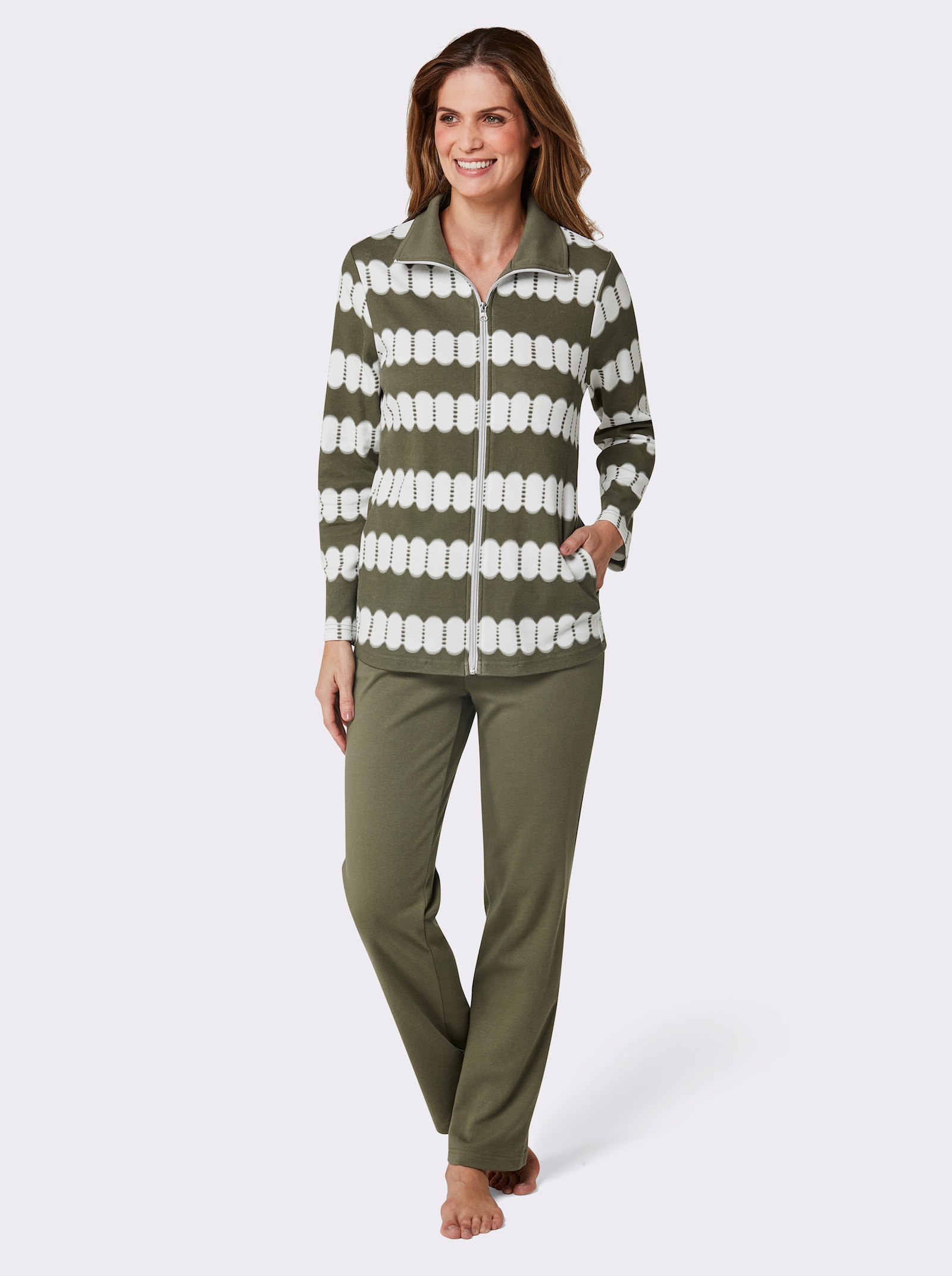 feel good Hausanzug mit 2 Taschen - khaki-ecru-bedruckt