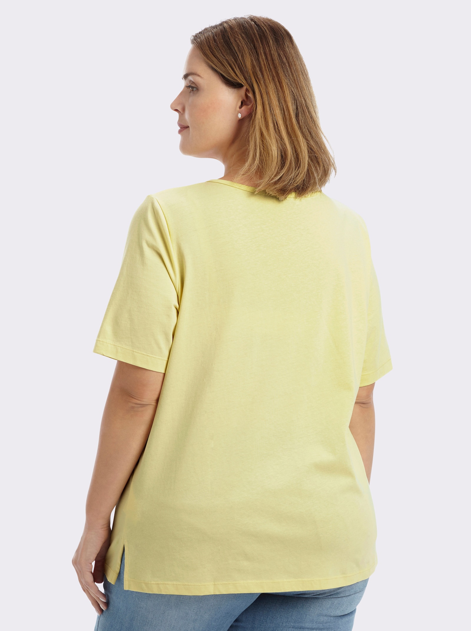 sheego Shirt met V-hals en korte sierknoopsluiting - citroen