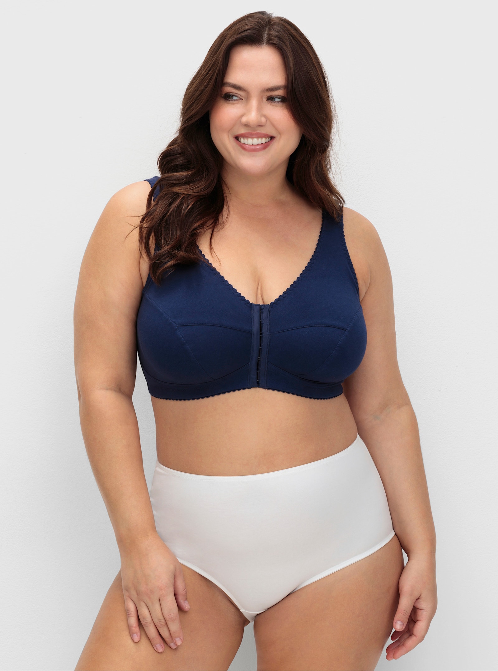 sheego Bügelloser BH mit Vorderverschluss - marine