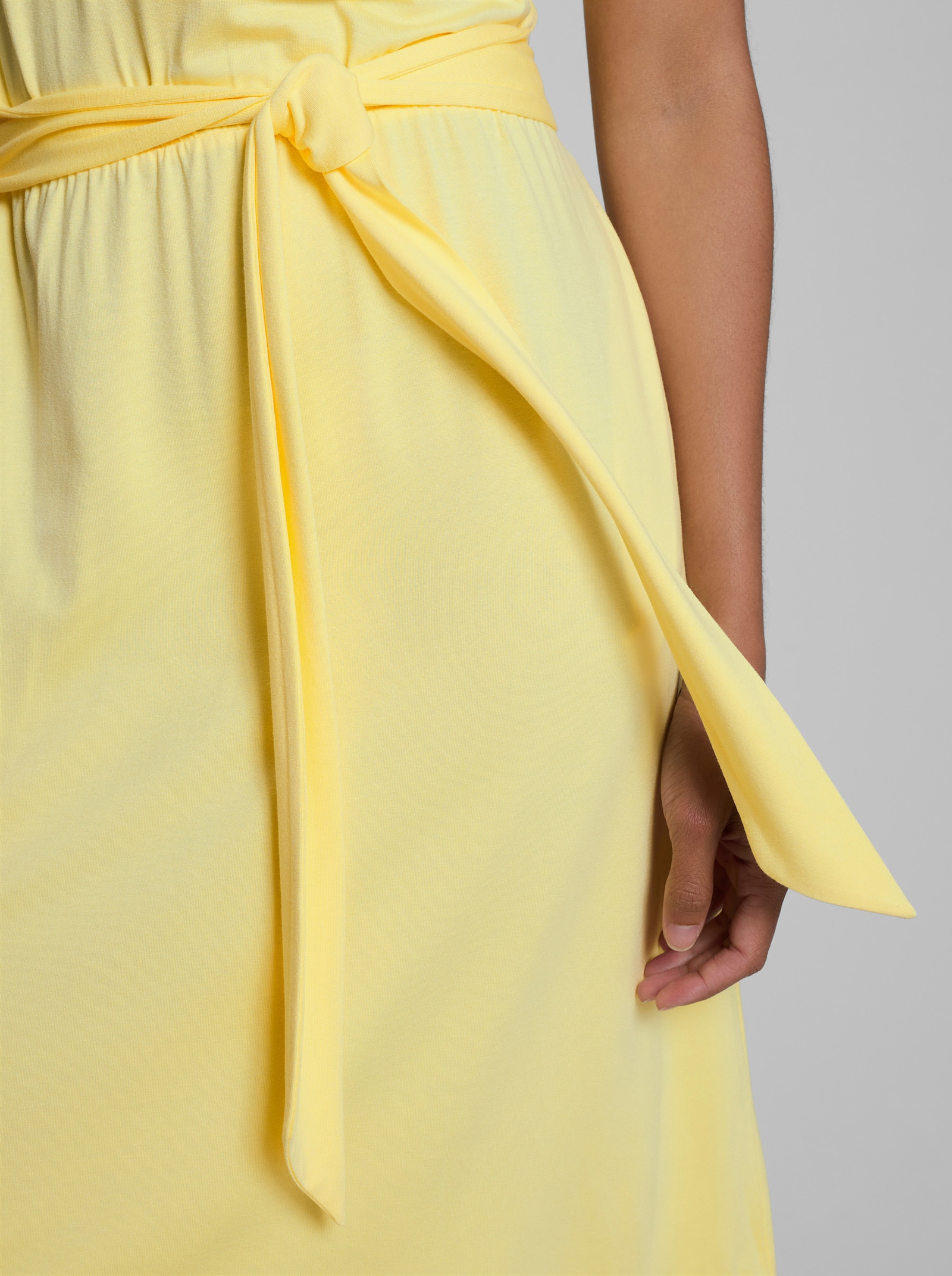 heine Jerseykleid mit Bindegürtel - zitrone