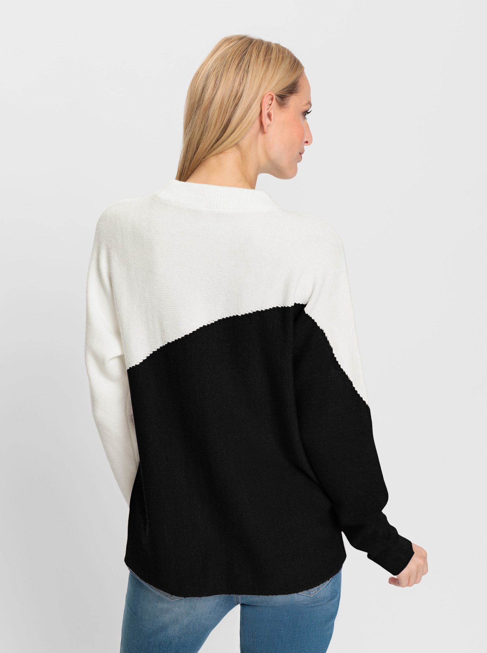 heine Pullover met opstaande kraag in asymmetrisch dessin - zwart/ecru gedessineerd
