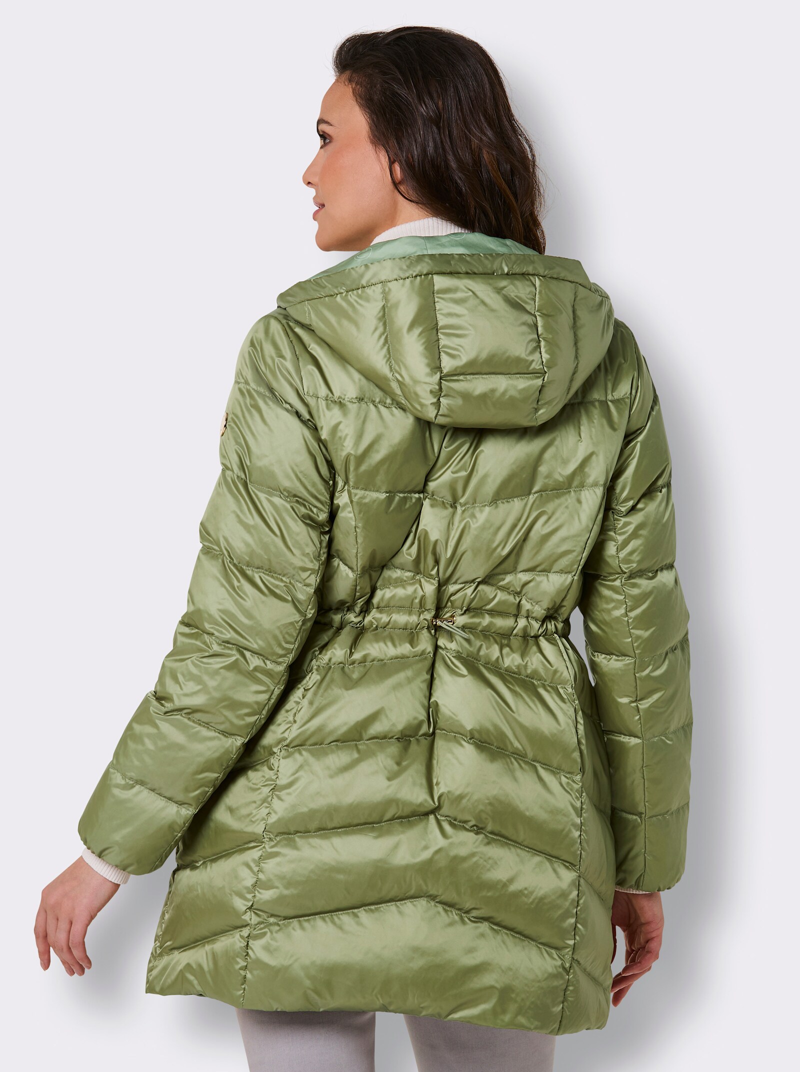 CREATION L PREMIUM Daunenjacke mit formgebenden Wiener Nähten - schilf