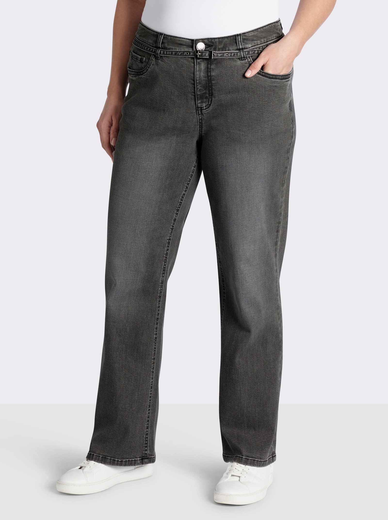 sheego Bootcut-Jeans mit schmalem Gürtel - grey-denim