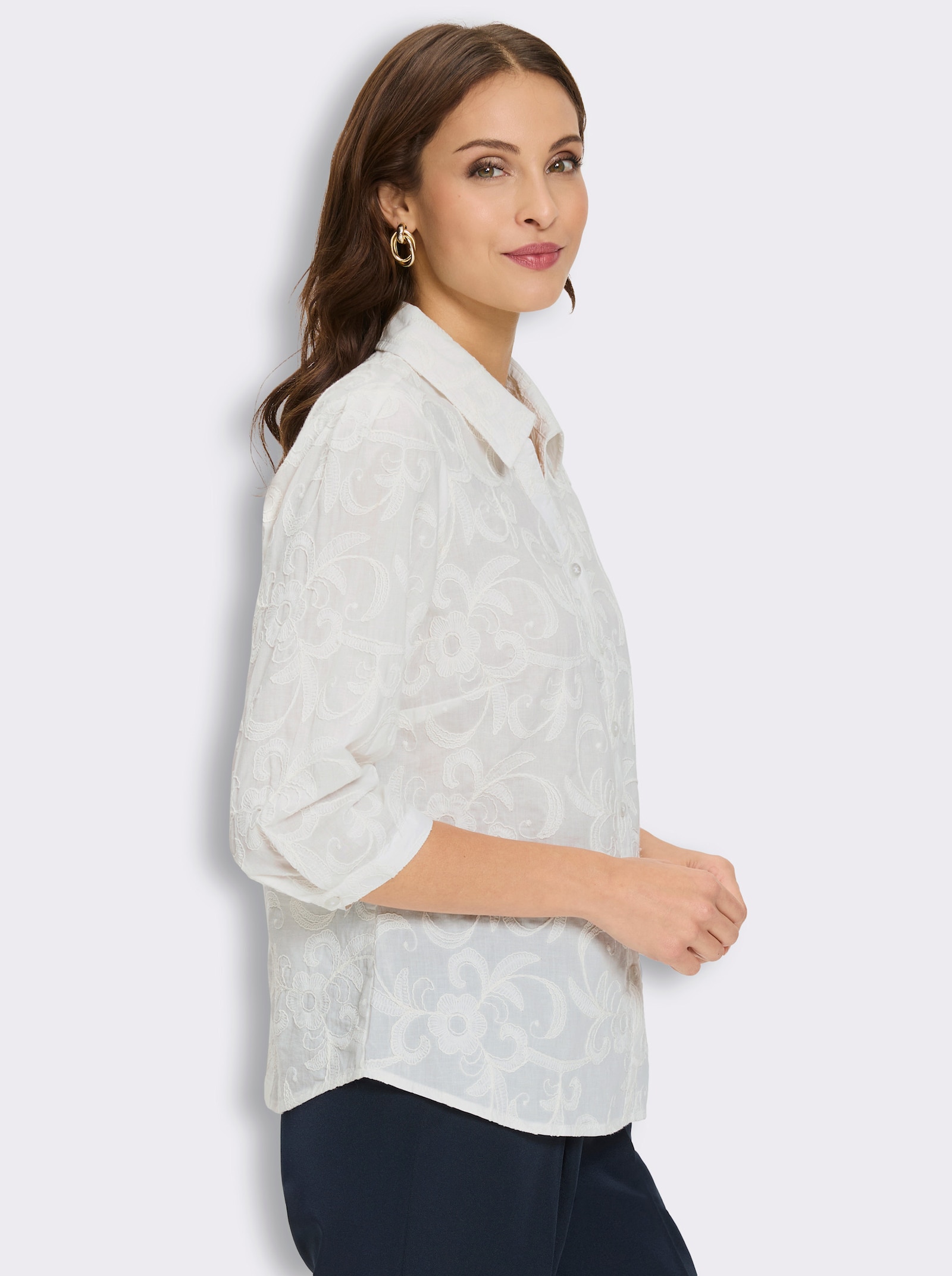 Baumwollbluse mit Blütenstickerei - ecru