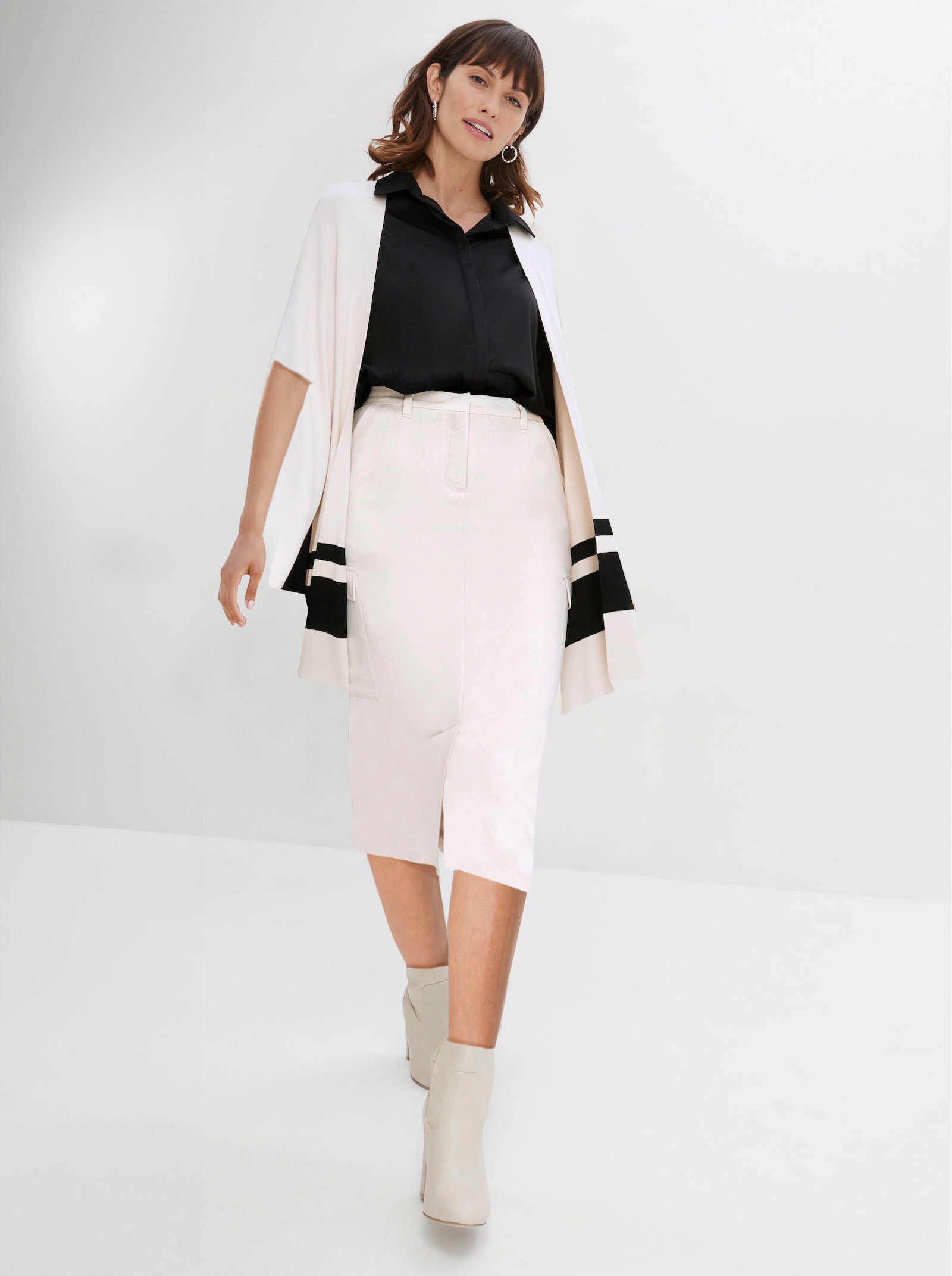 Strickjacke im Oversize-Schnitt - champagner-schwarz-gemustert