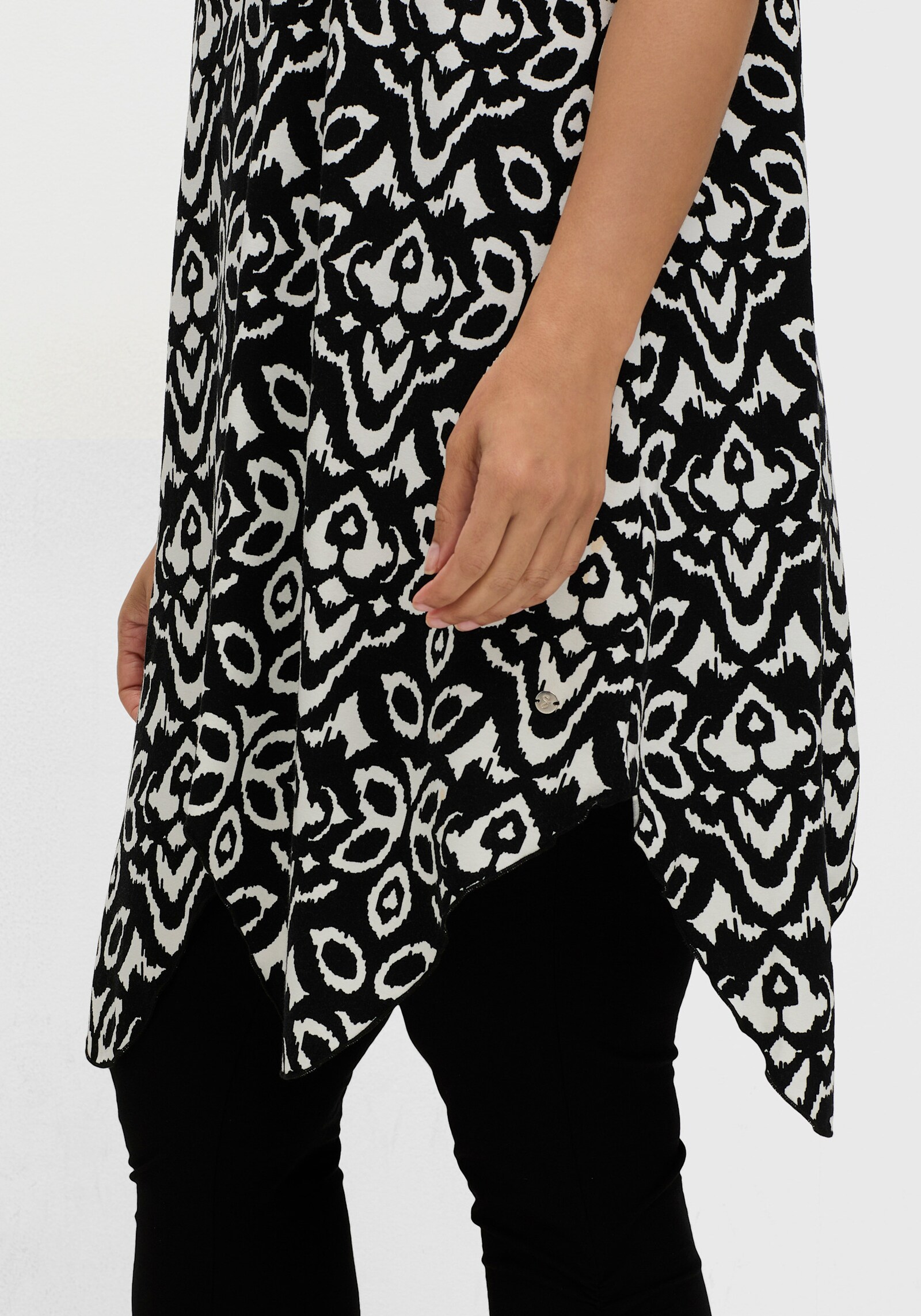 sheego Top und Leggings im Set - schwarz-weiß