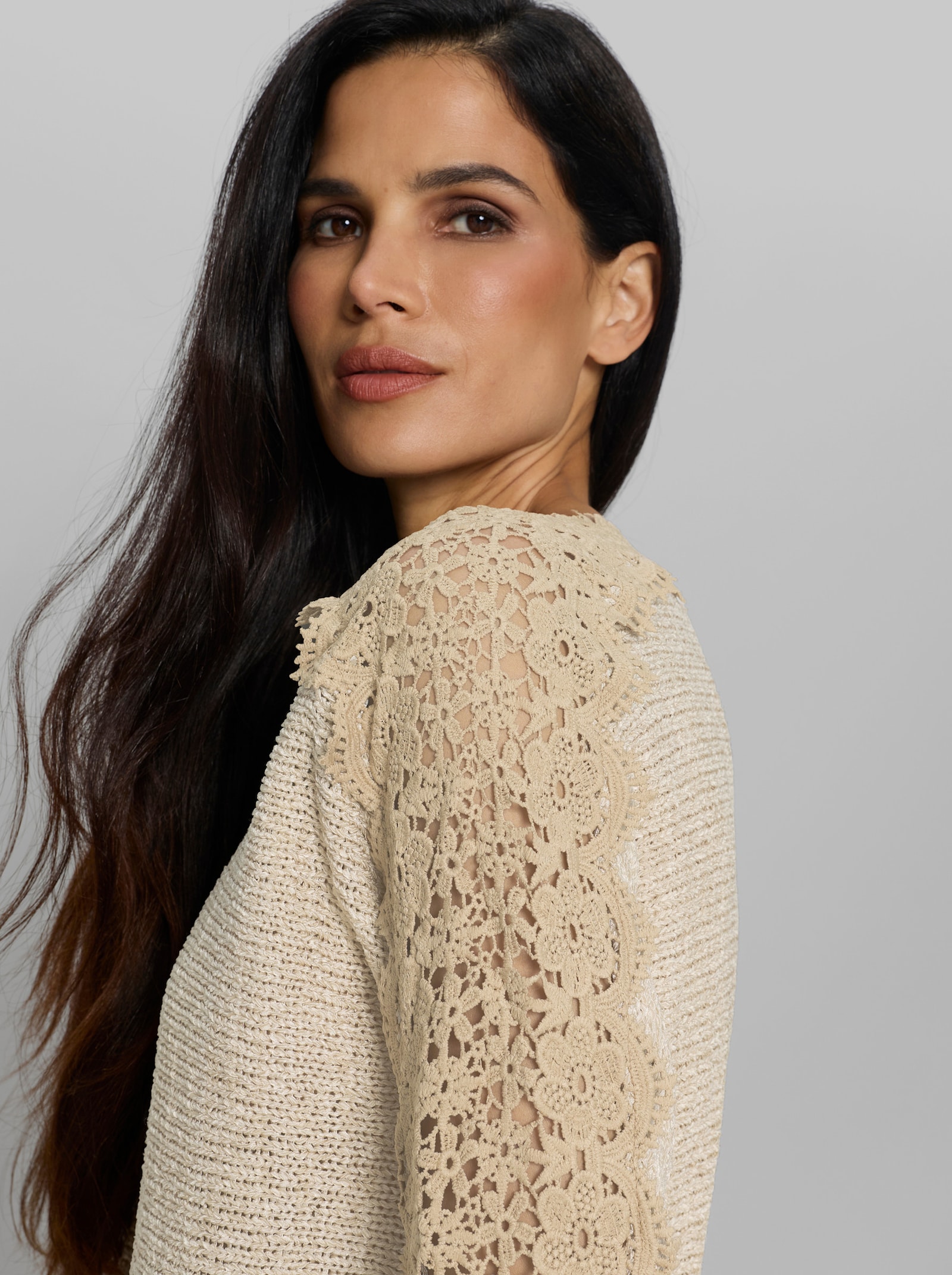 heine Langarm-Pullover aus Bändchengarn - sand