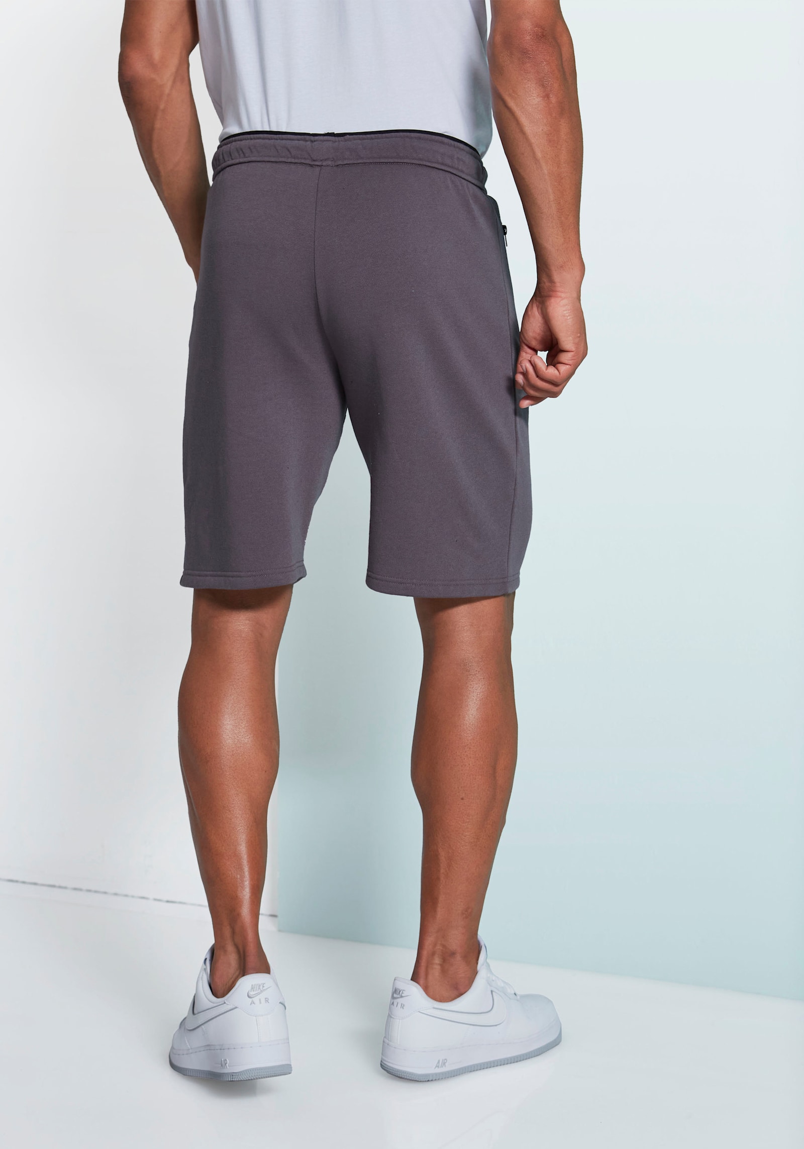 John Devin Sweatshorts - dunkelgrau