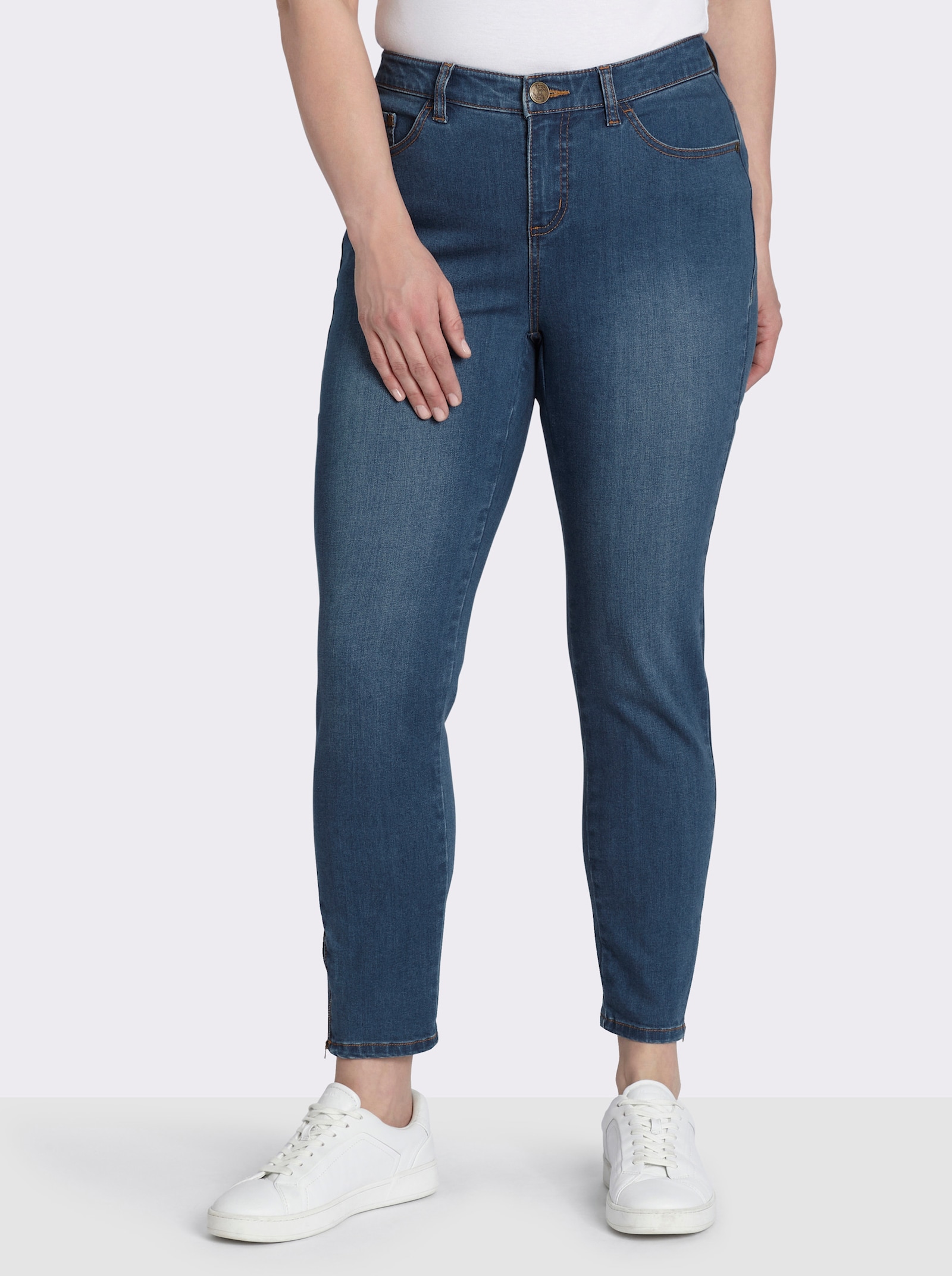 sheego Stretch-Jeans mit Zipper am Saum - blue-stone-washed