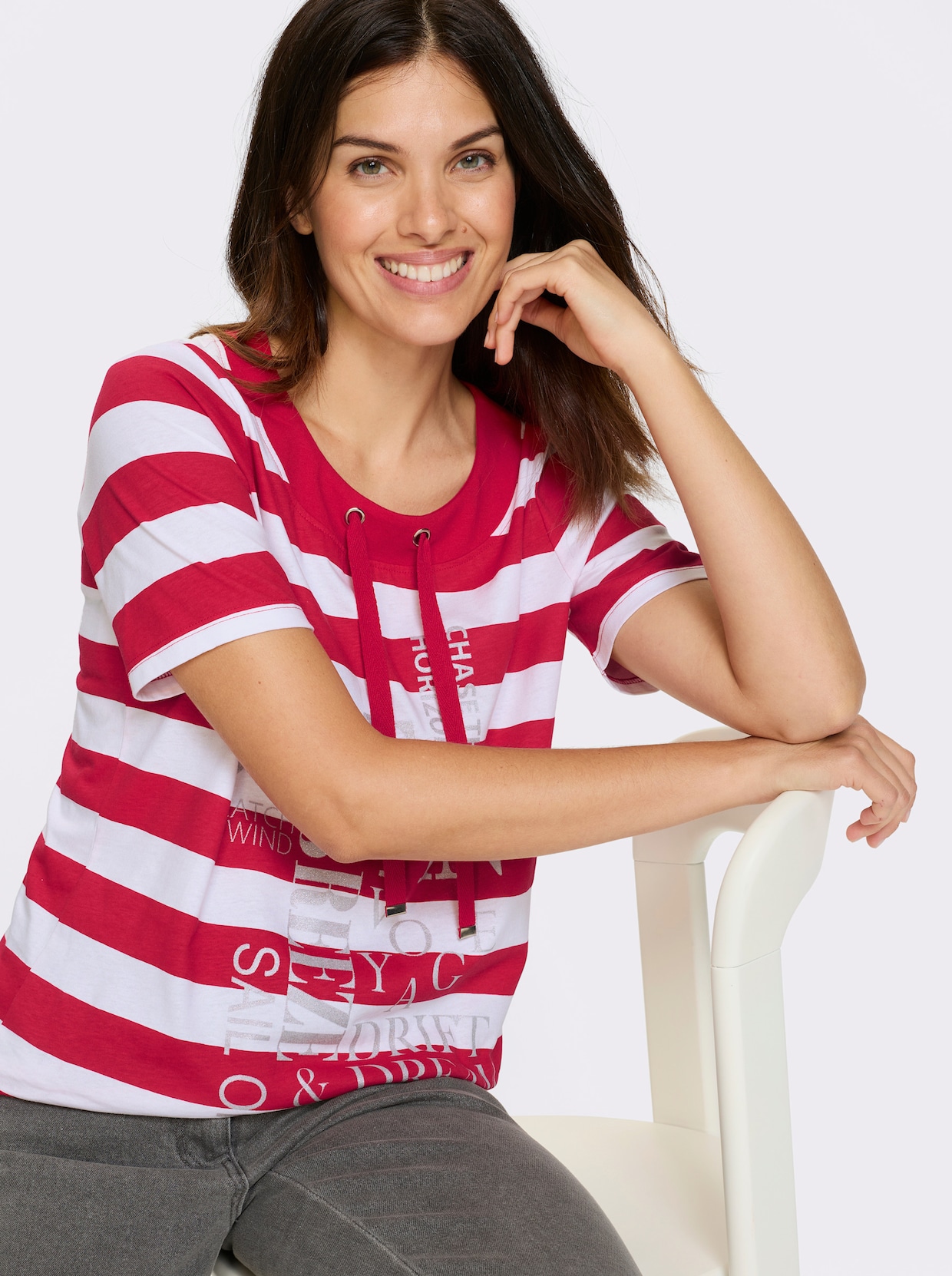 Kurzarmshirt - rot-weiß-geringelt