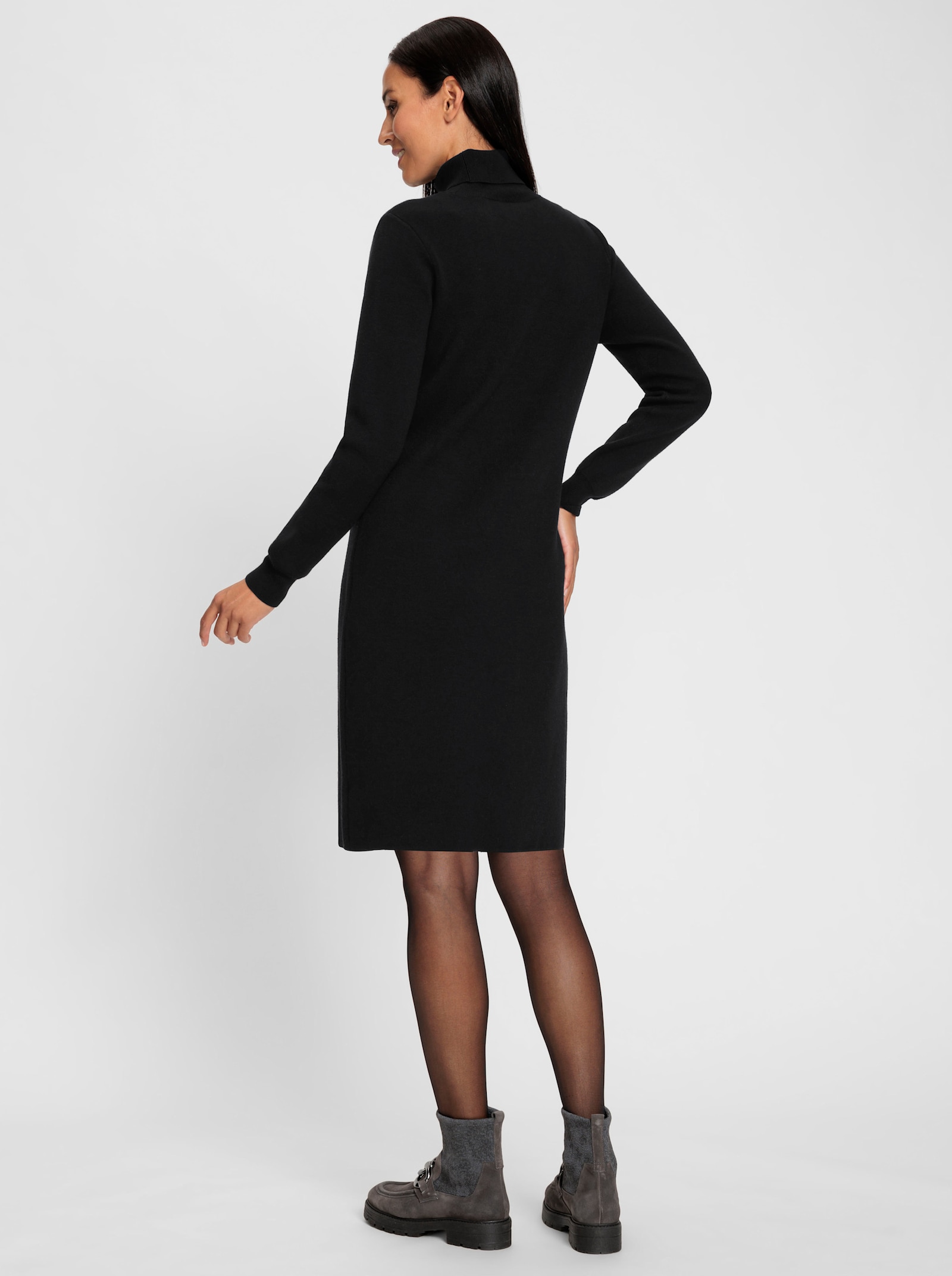 heine Robe en tricot avec motif jacquard - noir-écru à motifs