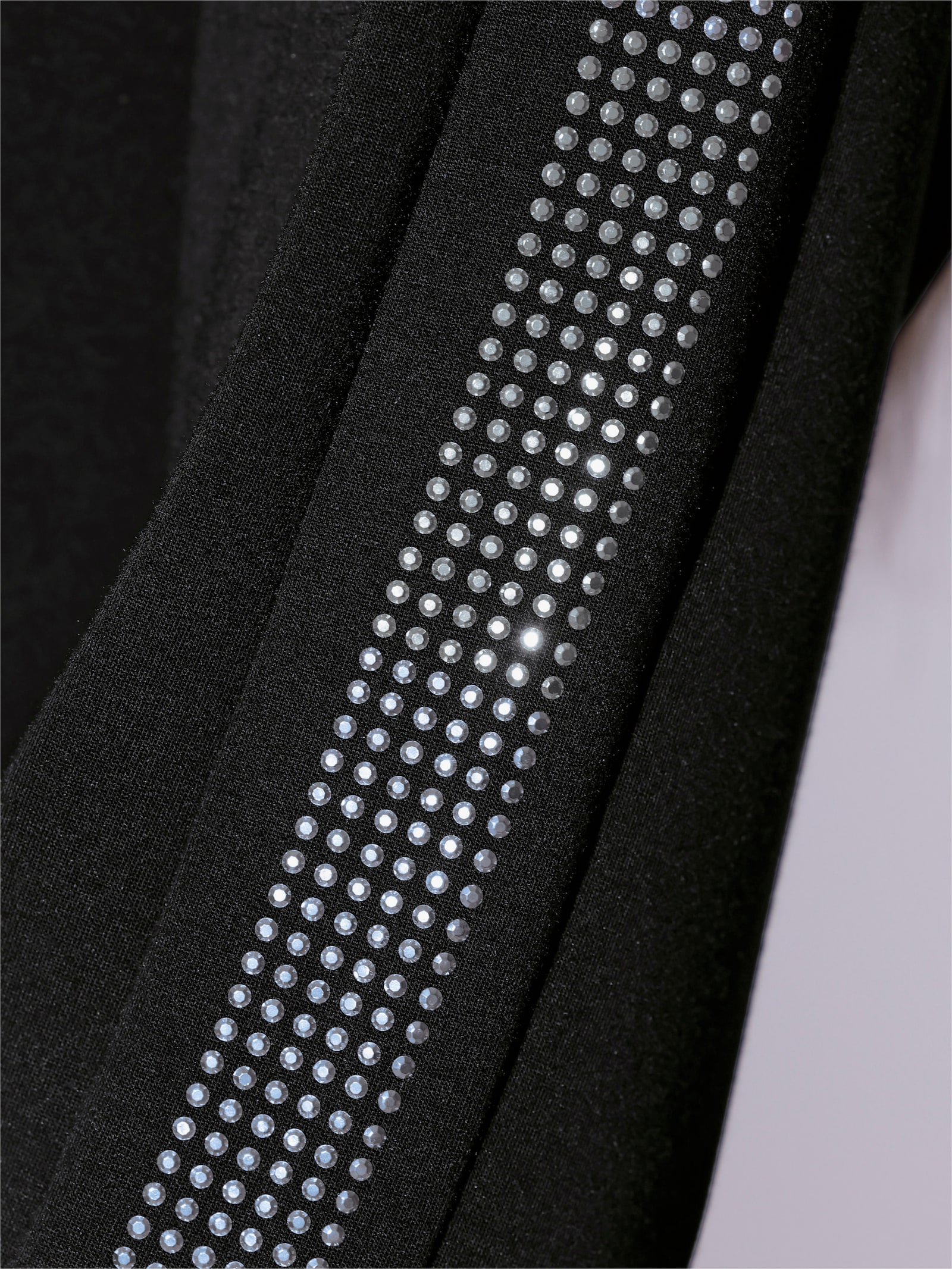 Langarm-Poloshirt mit Modal (TENCEL) - schwarz