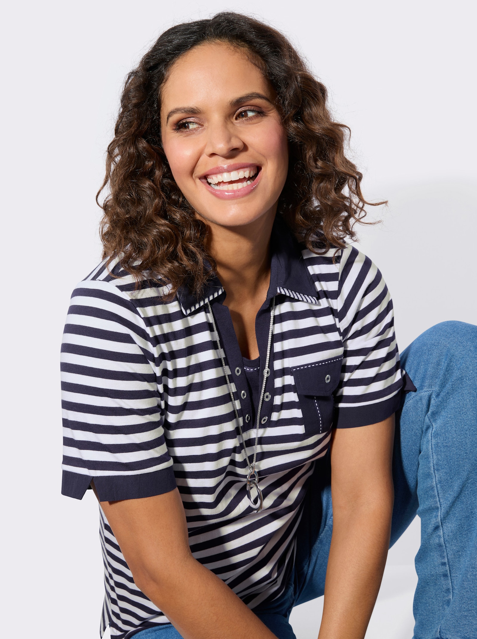 Poloshirt mit Ösen-Verzierung - marine-weiß-geringelt