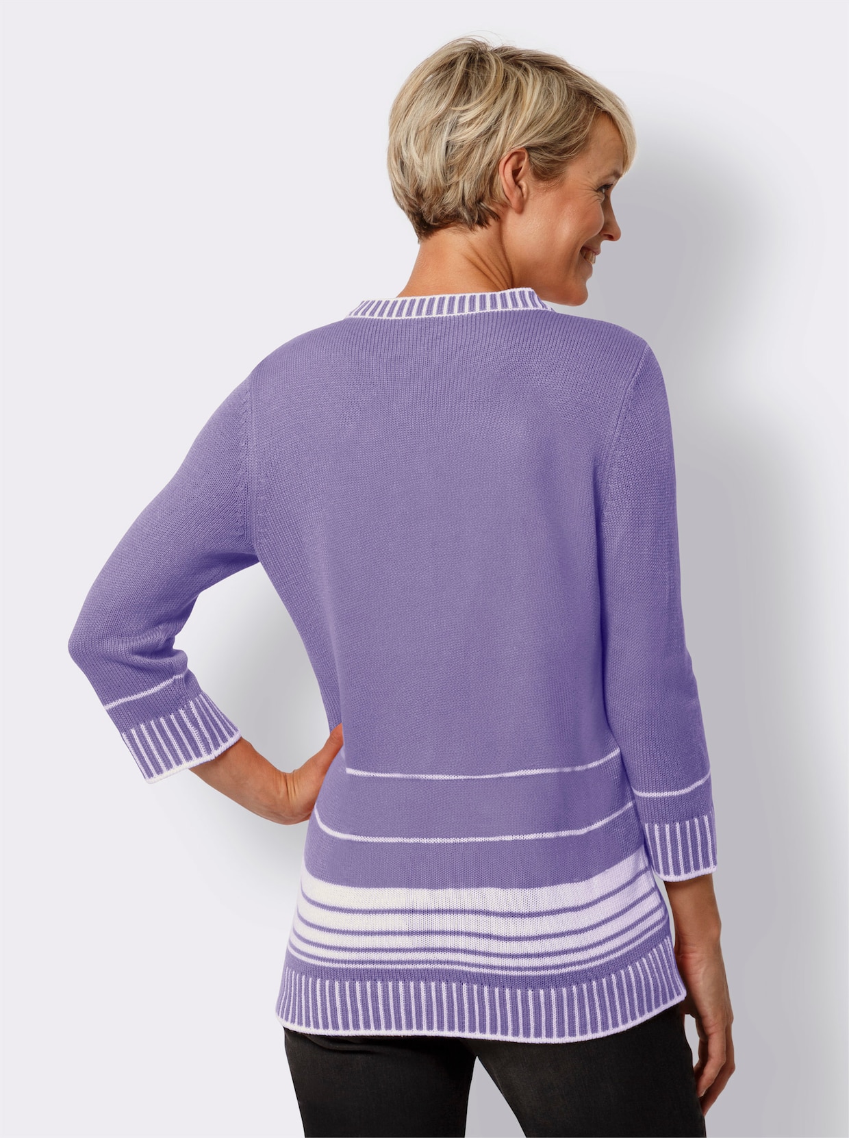 V-Ausschnitt-Pullover - lavendel-weiß