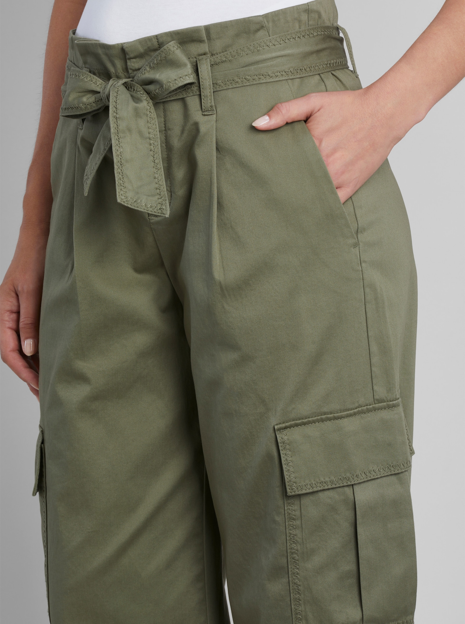 heine Cargohose in Paperbag-Optik - khaki