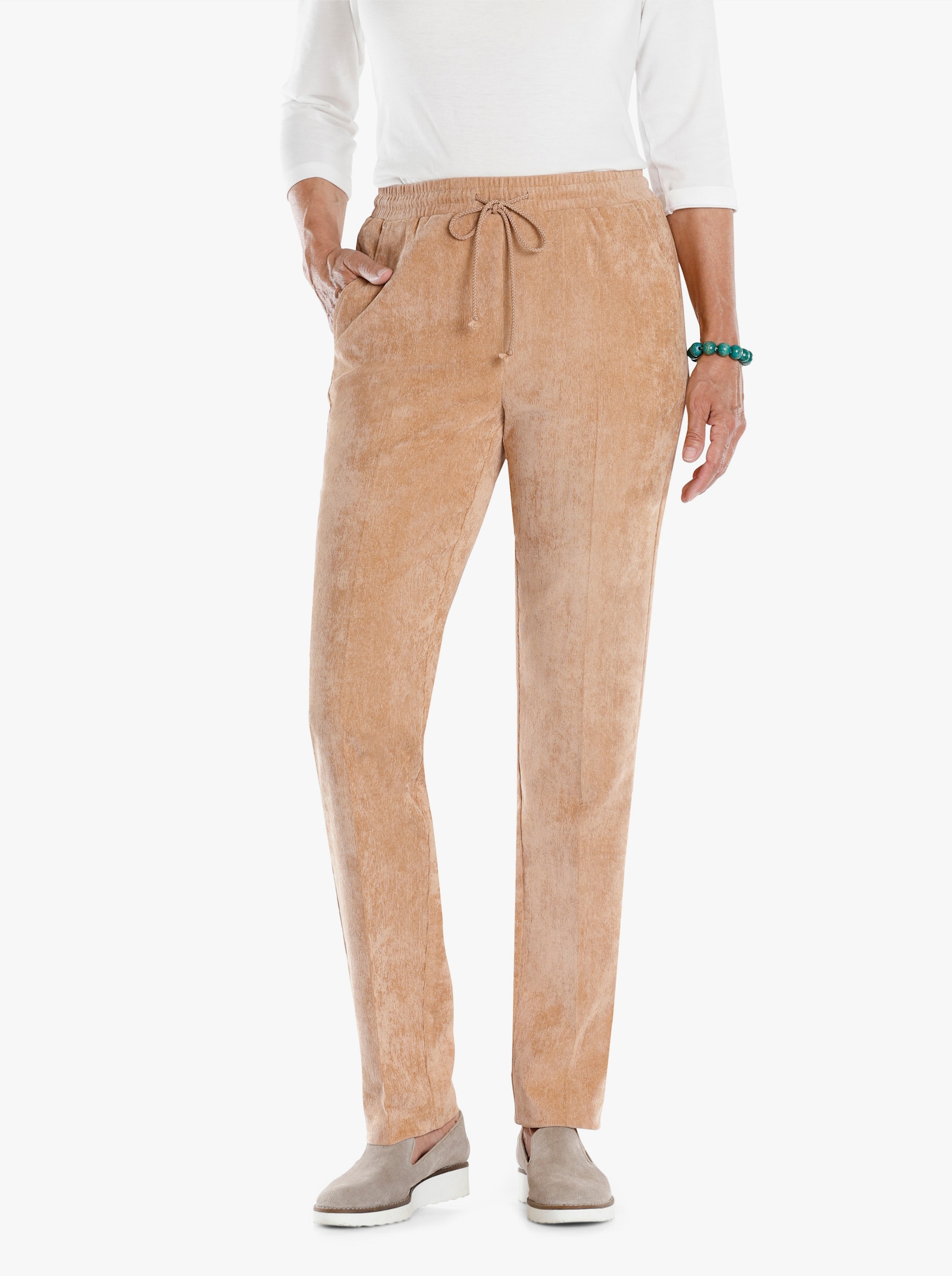 Cordhose mit Bügelfalten - camel