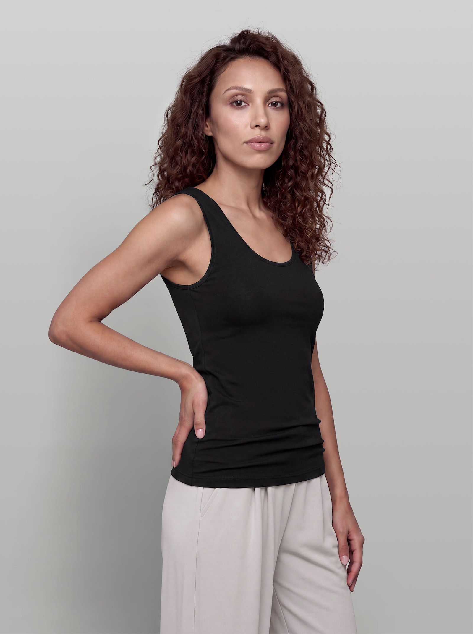 heine Shirttop mit Leinen - schwarz