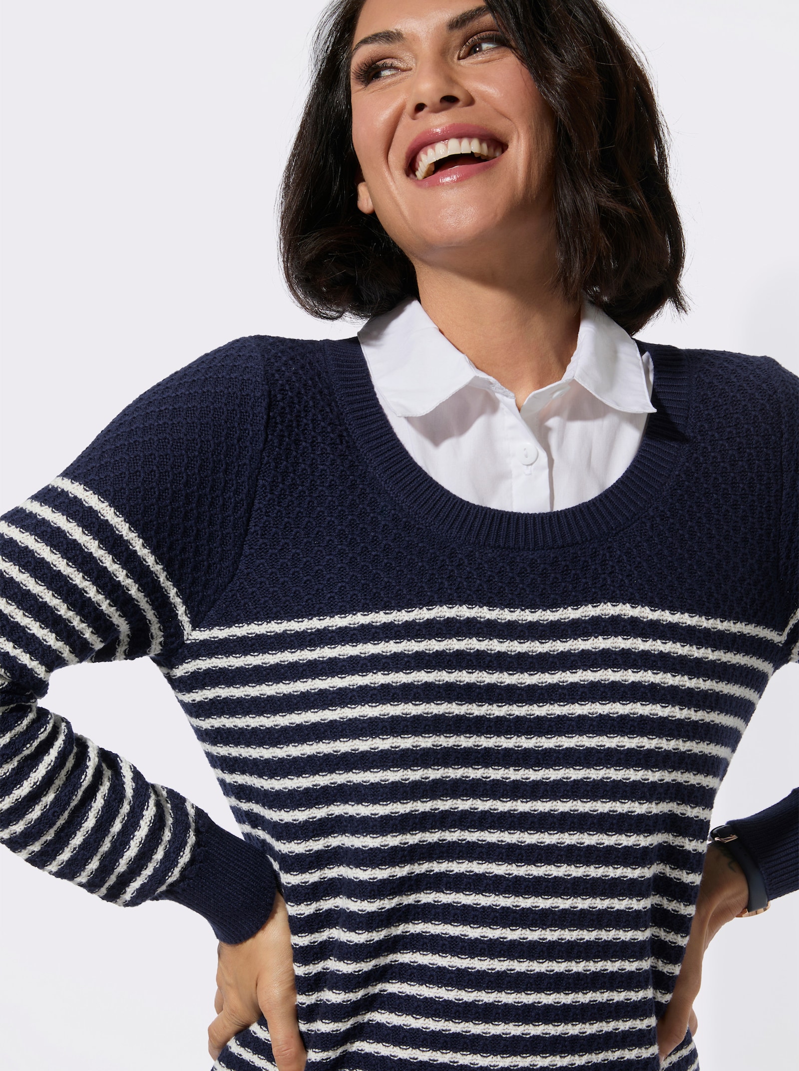 2-in-1-Pullover mit gerippten Abschlüssen - marine-ecru-gemustert